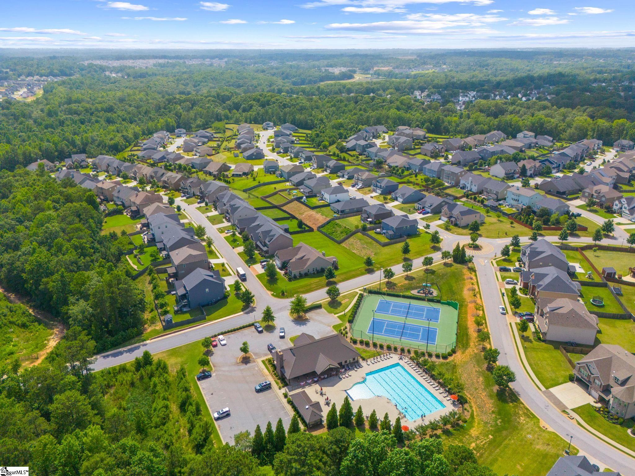 14 Foxmoor Court Simpsonville, SC 29680