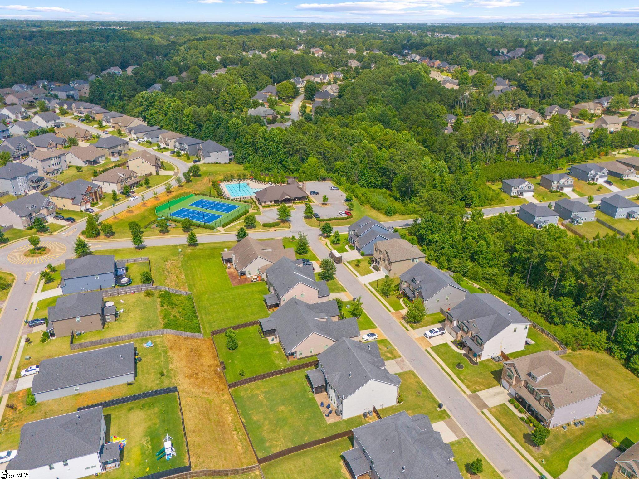 14 Foxmoor Court Simpsonville, SC 29680
