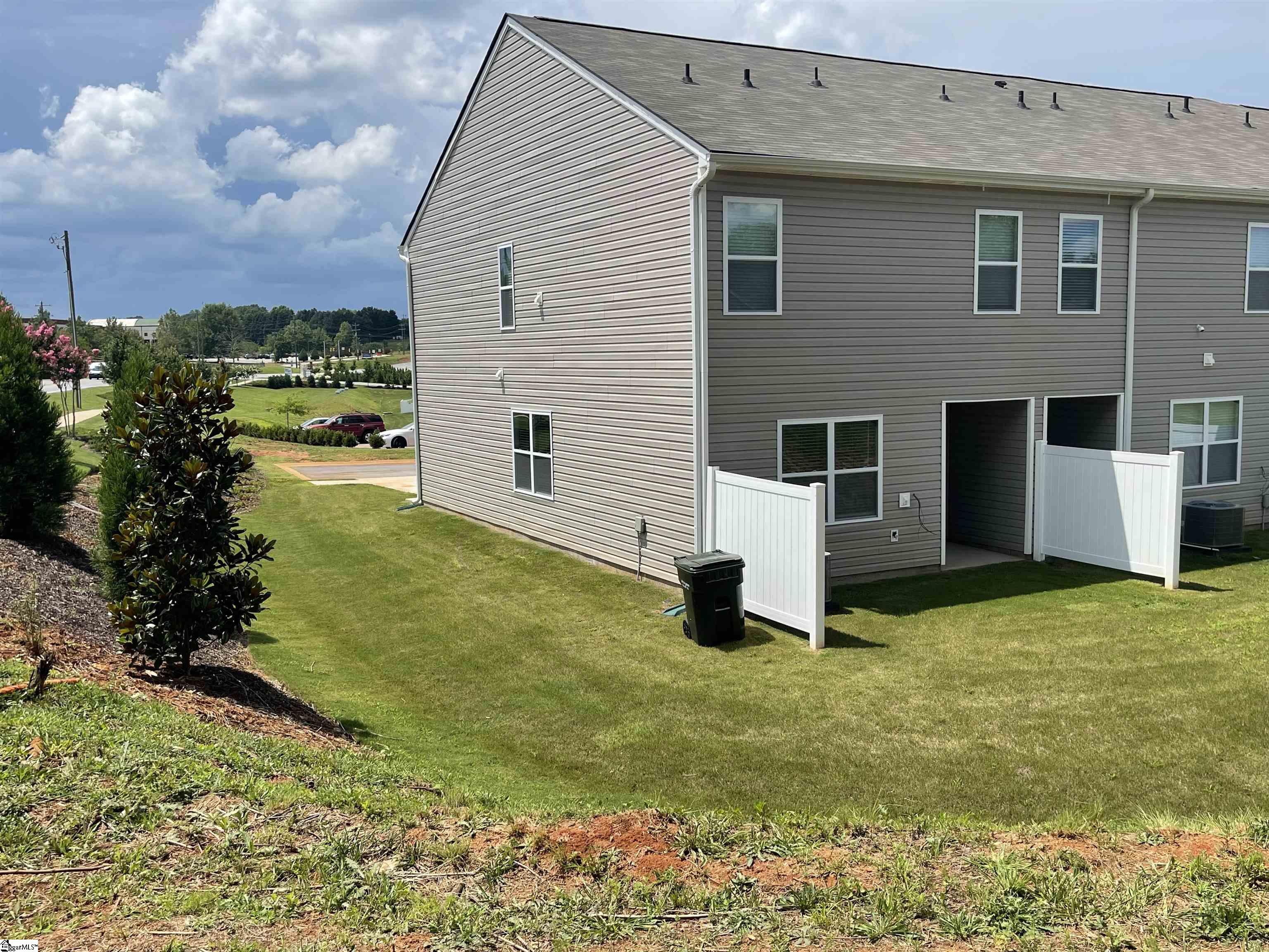 319 High Log Trail Greer, SC 29651