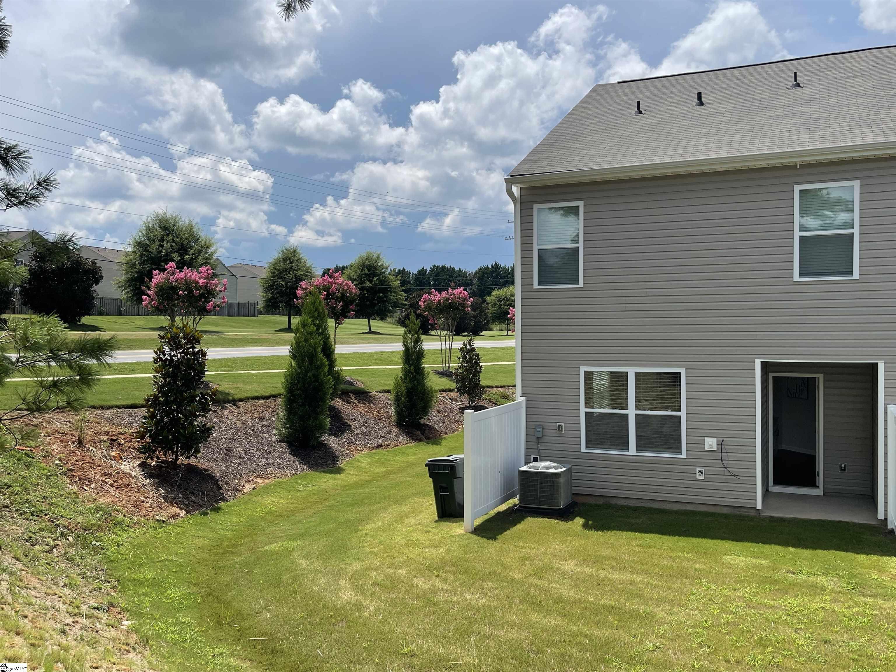 319 High Log Trail Greer, SC 29651