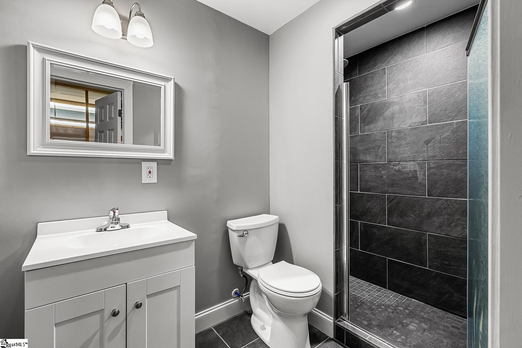 121 Marshfield Trail Simpsonville, SC 29680