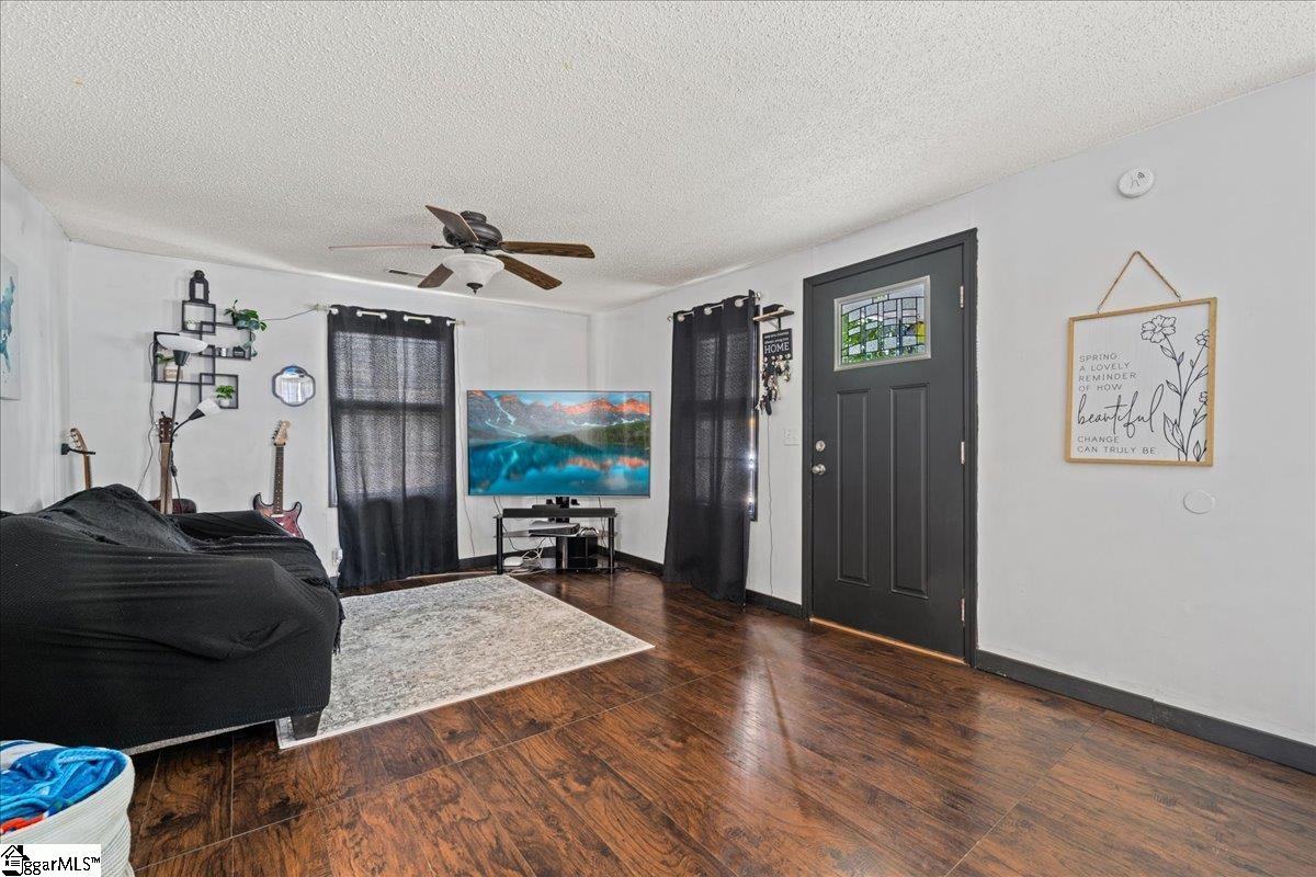 420 Cox Street Simpsonville, SC 29681