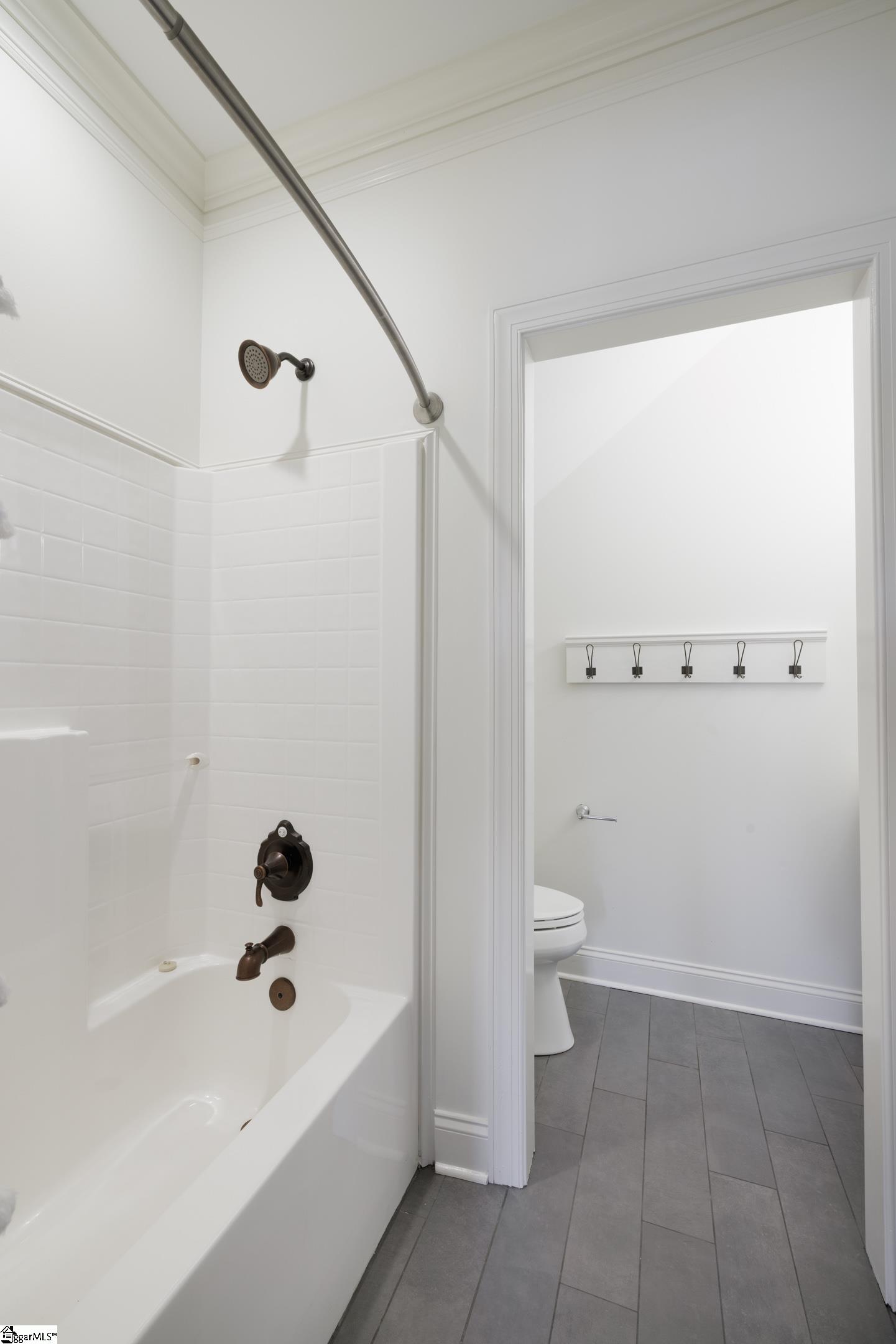 305 Hayworth Drive Simpsonville, SC 29680