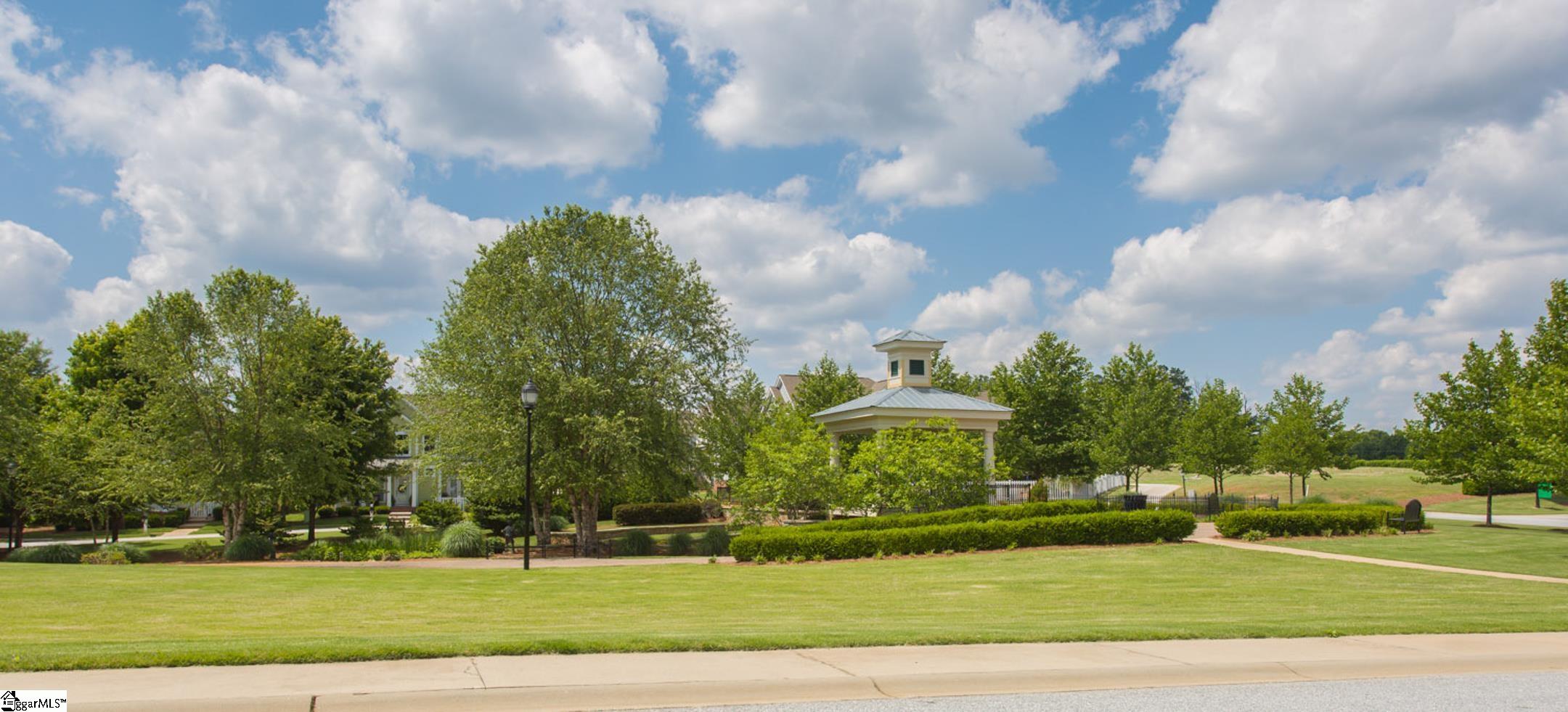 305 Hayworth Drive Simpsonville, SC 29680