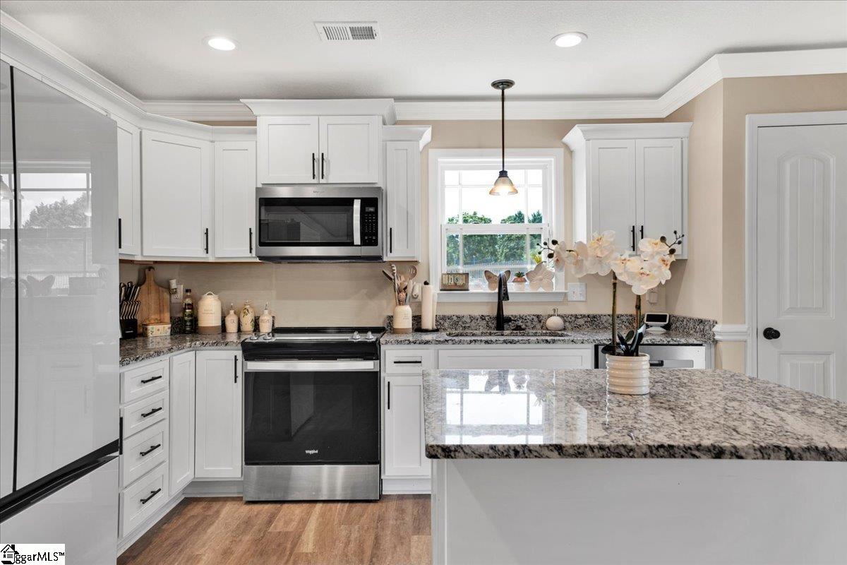 421 Willow Court Campobello, SC 29322
