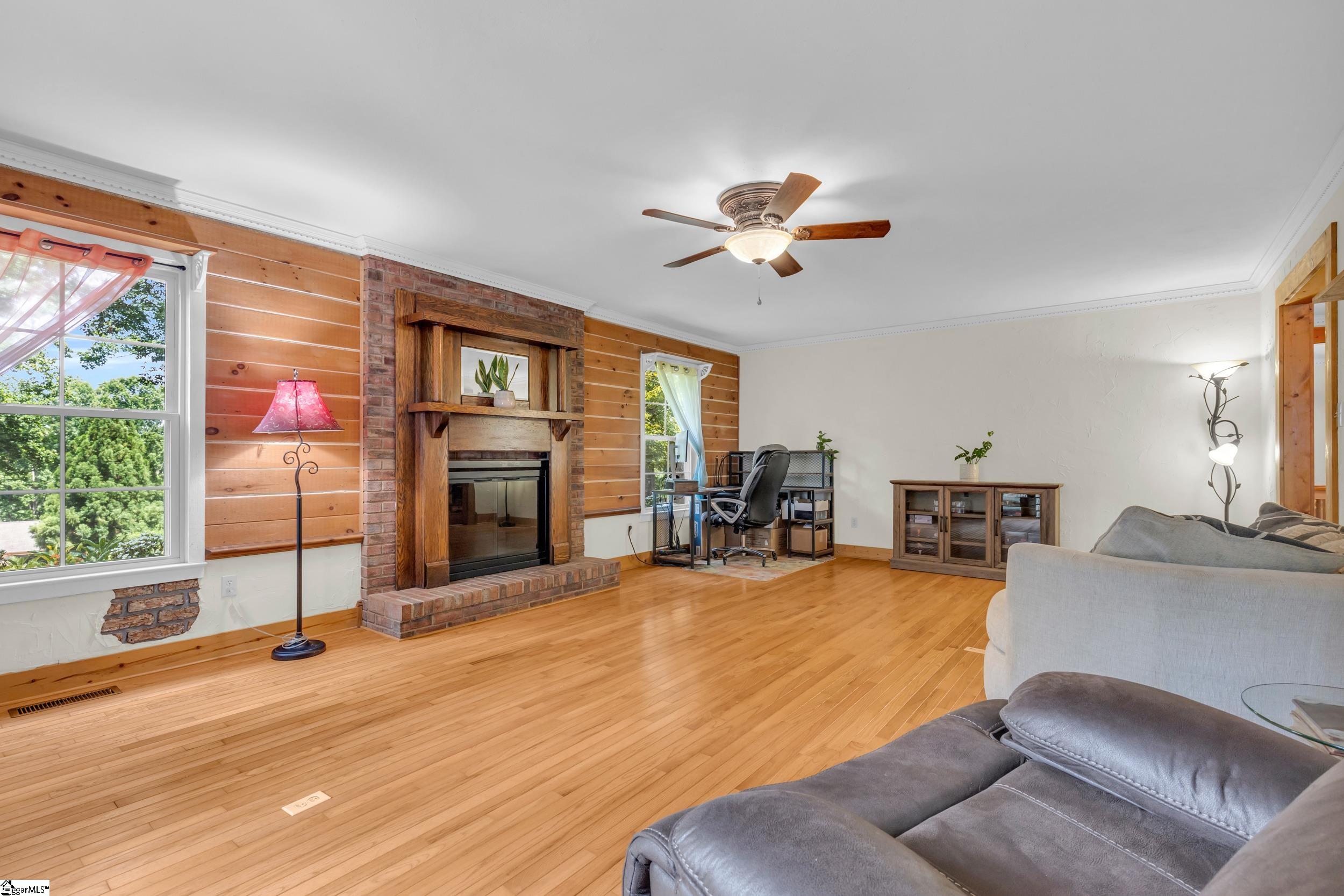 162 Waterford Drive Inman, SC 29349
