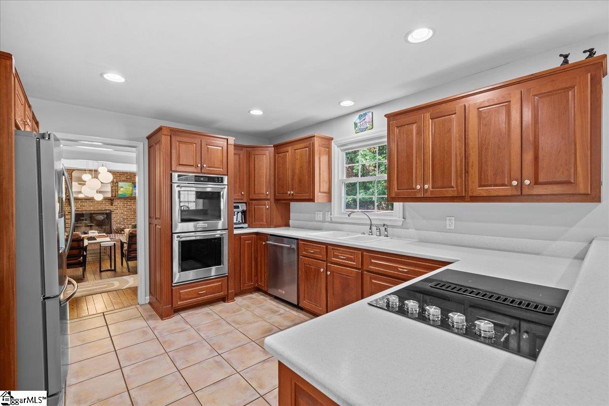 20 Rocky Creek Lane Greenville, SC 29615