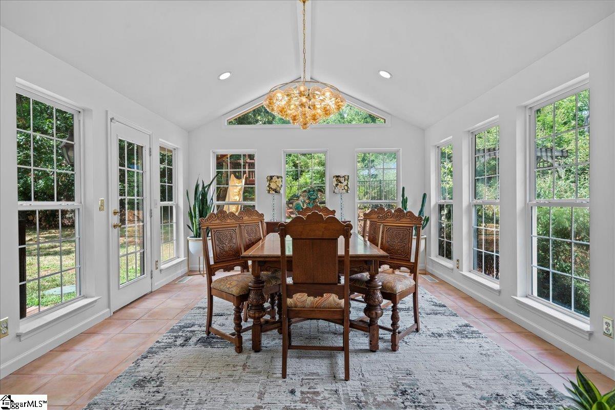 20 Rocky Creek Lane Greenville, SC 29615