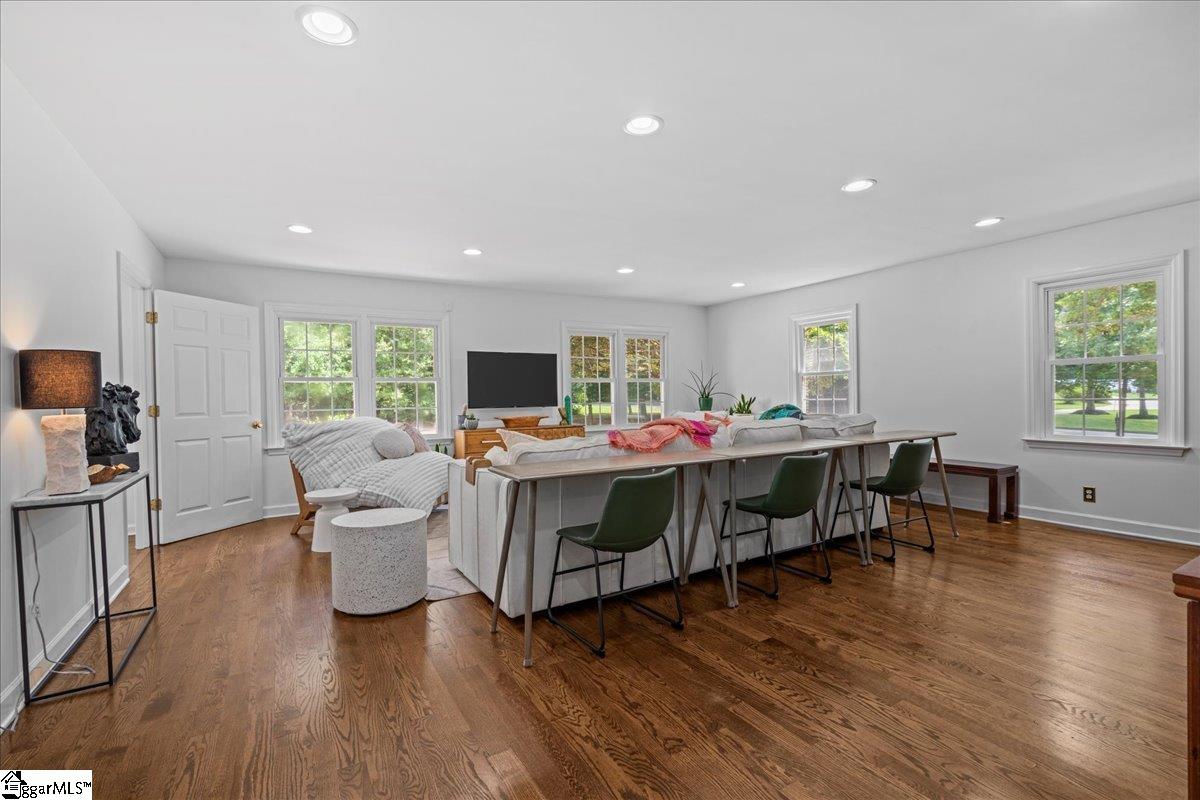 20 Rocky Creek Lane Greenville, SC 29615