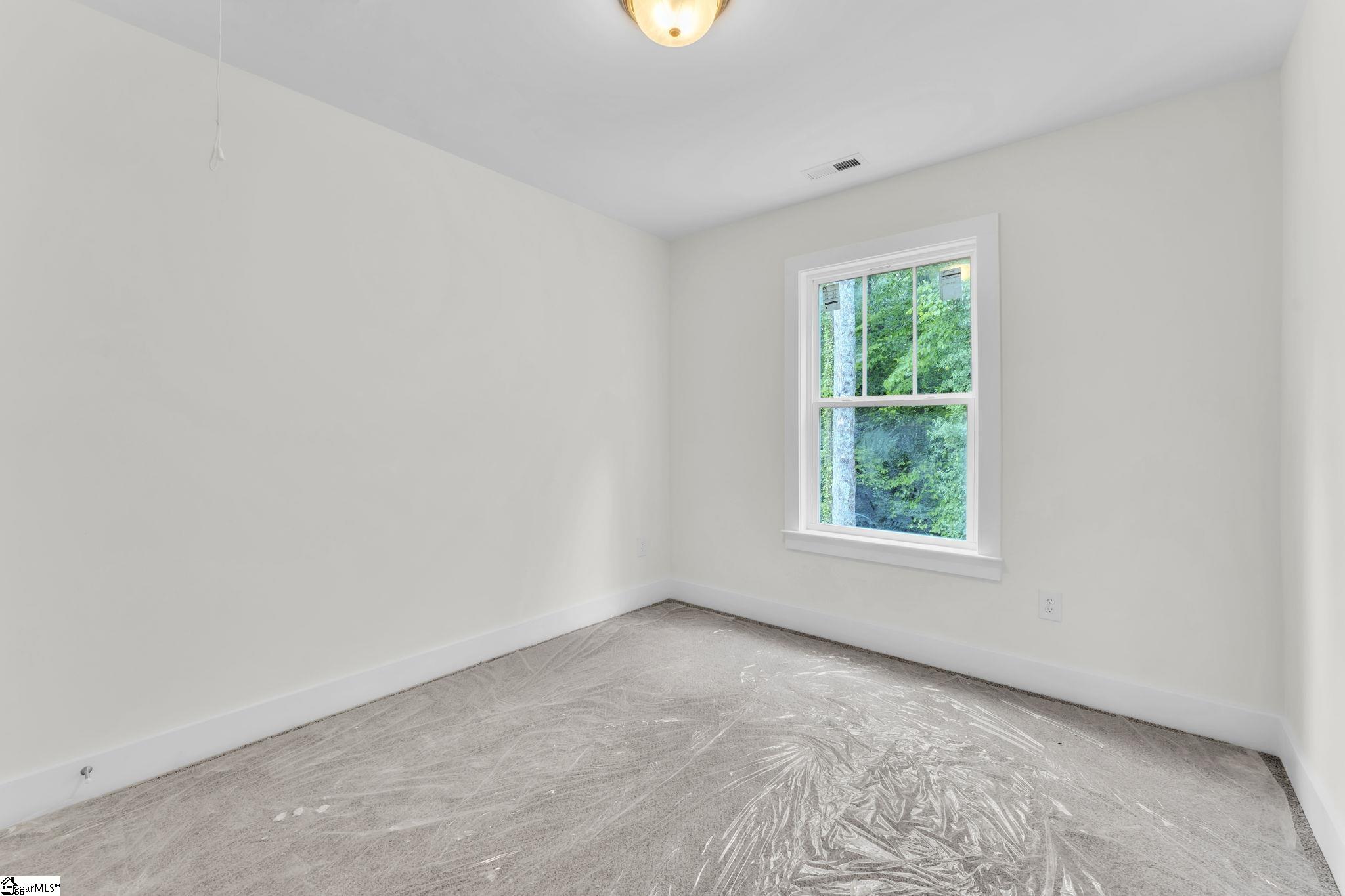 400 Woodland Circle Belton, SC 29627