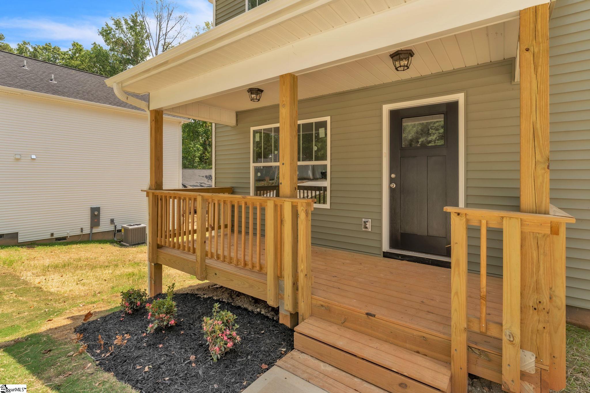 400 Woodland Circle Belton, SC 29627
