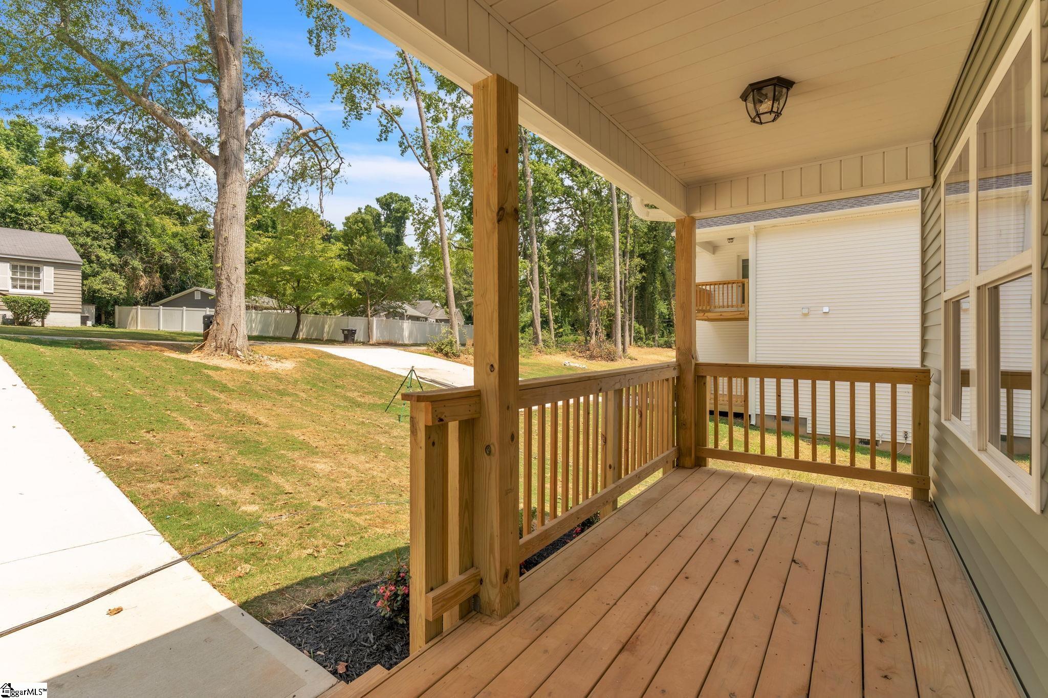 400 Woodland Circle Belton, SC 29627