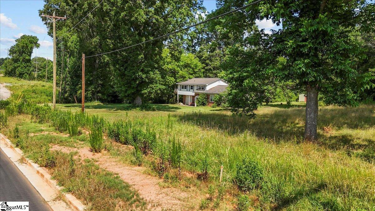 134 Macedonia Road Gaffney, SC 29341