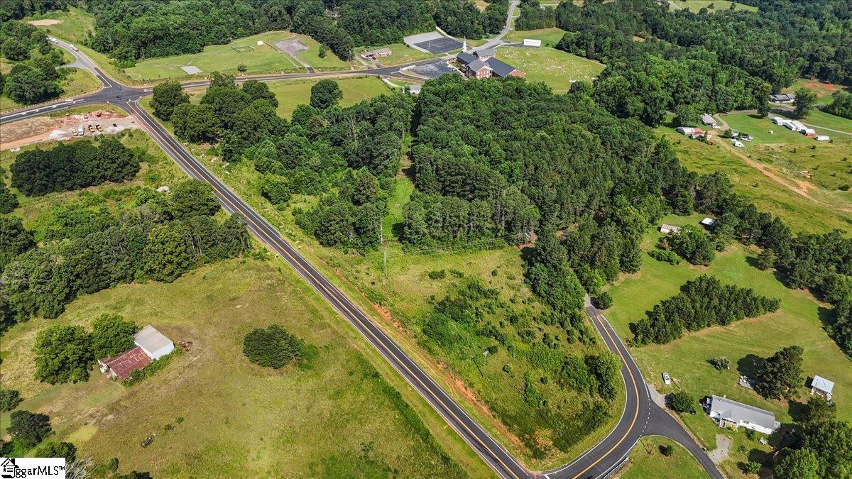 134 Macedonia Road Gaffney, SC 29341
