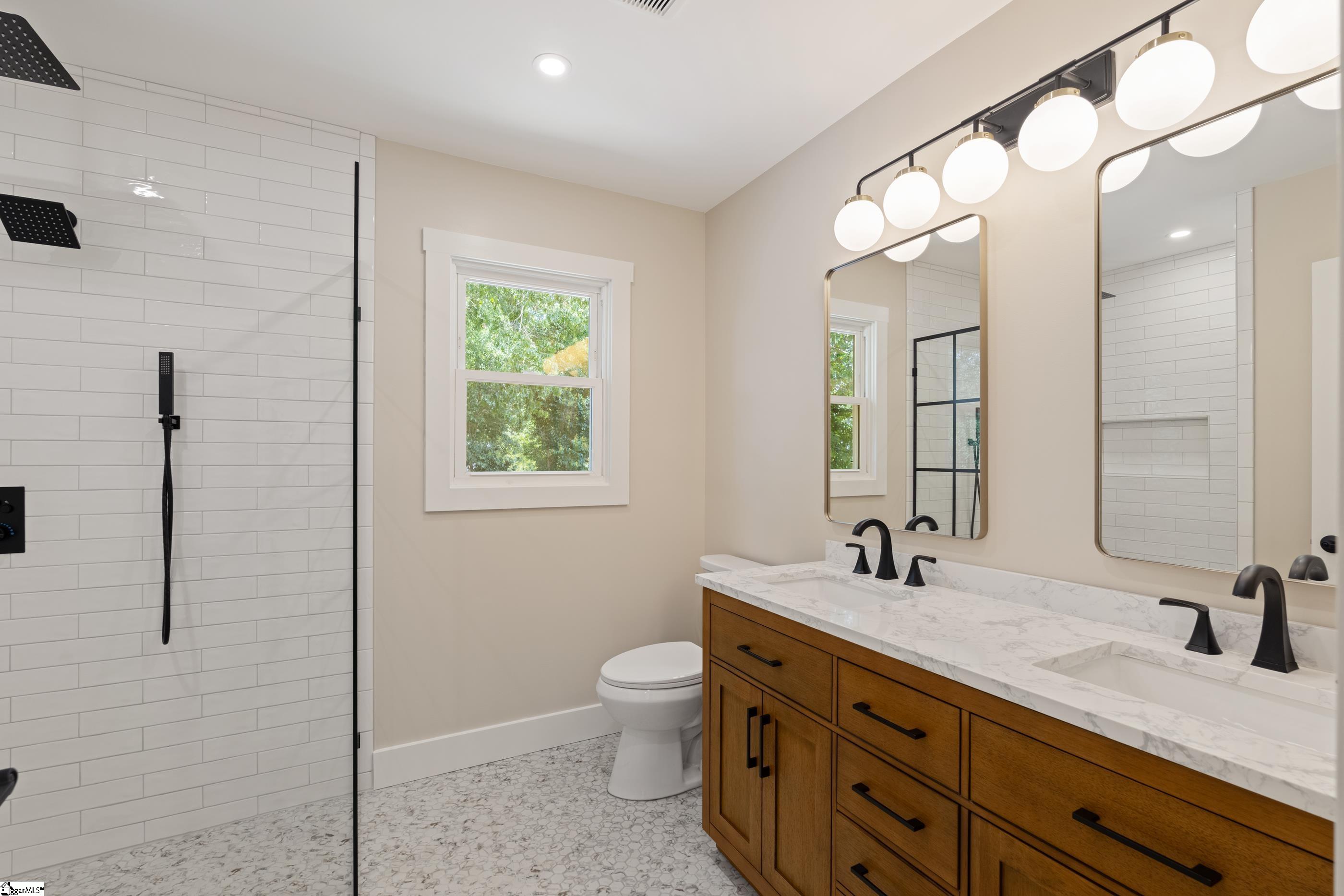101 Lancaster Lane Greenville, SC 29605