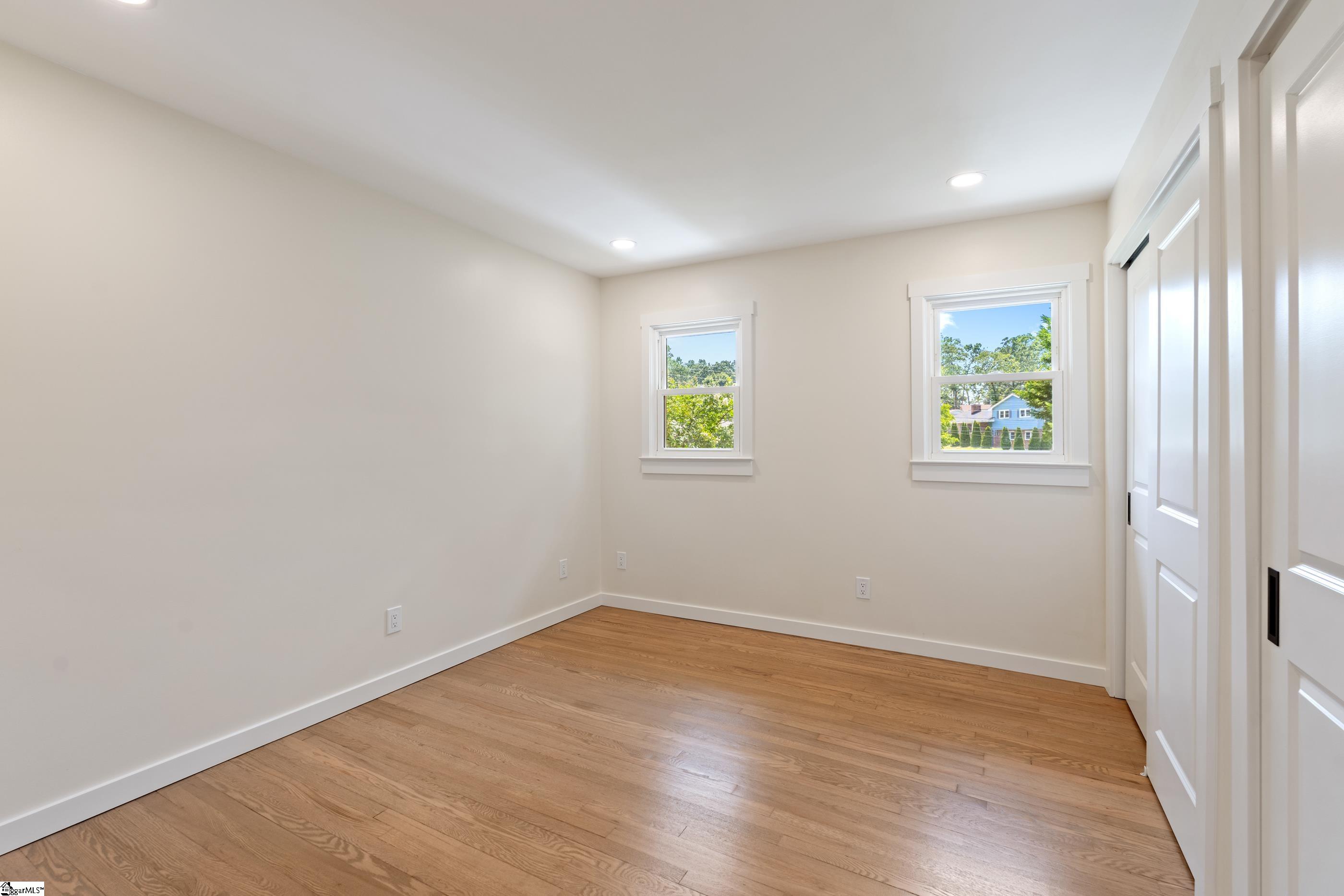 101 Lancaster Lane Greenville, SC 29605