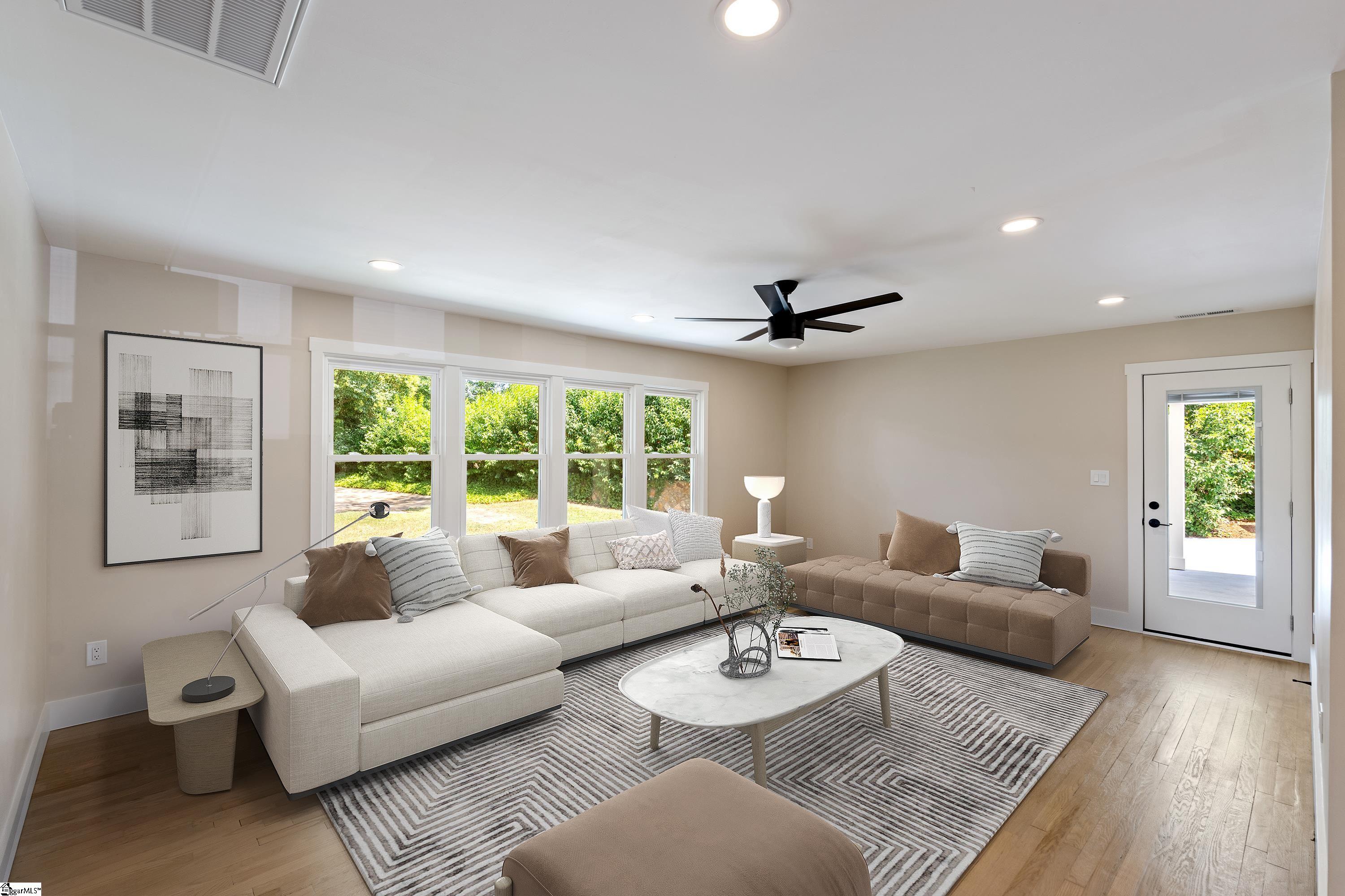 101 Lancaster Lane Greenville, SC 29605