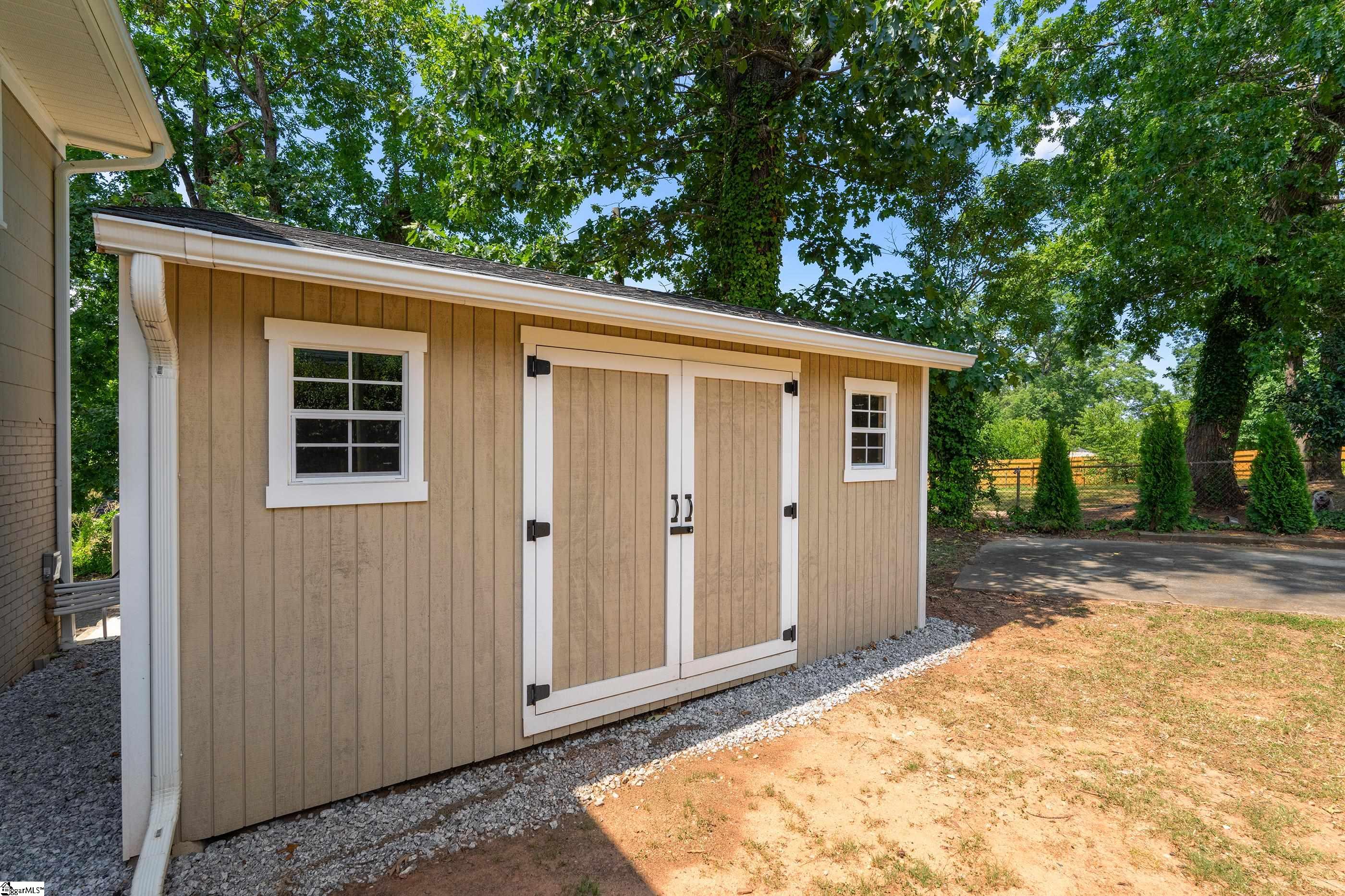 101 Lancaster Lane Greenville, SC 29605