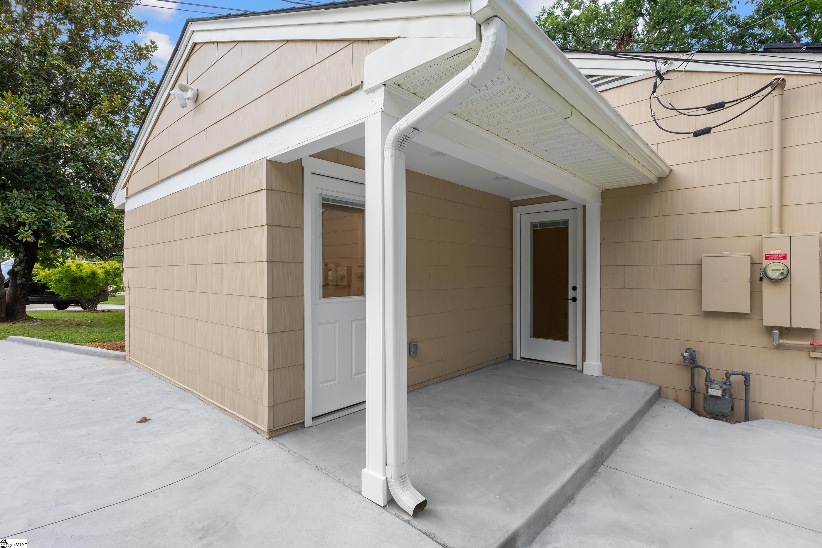 101 Lancaster Lane Greenville, SC 29605
