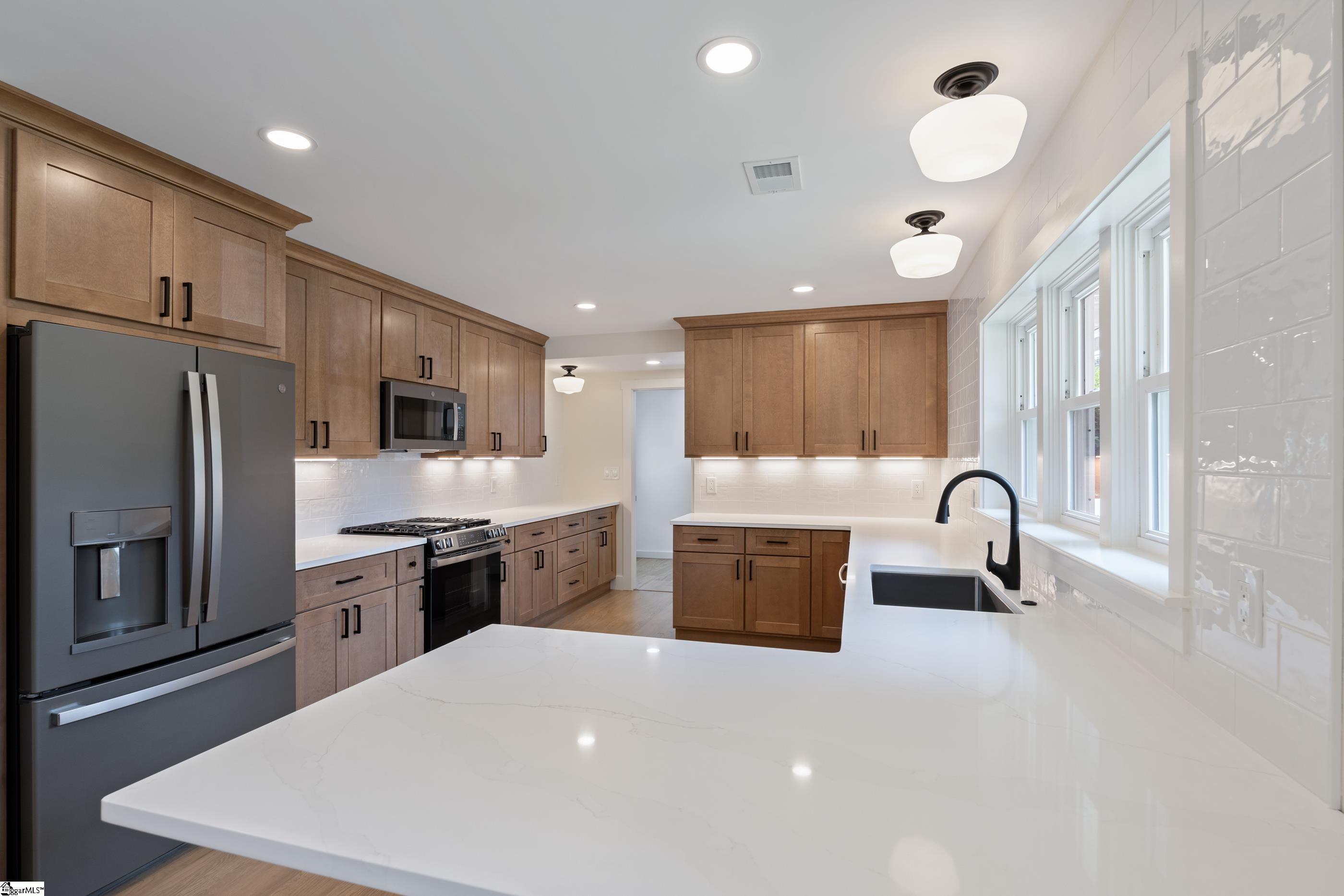 101 Lancaster Lane Greenville, SC 29605