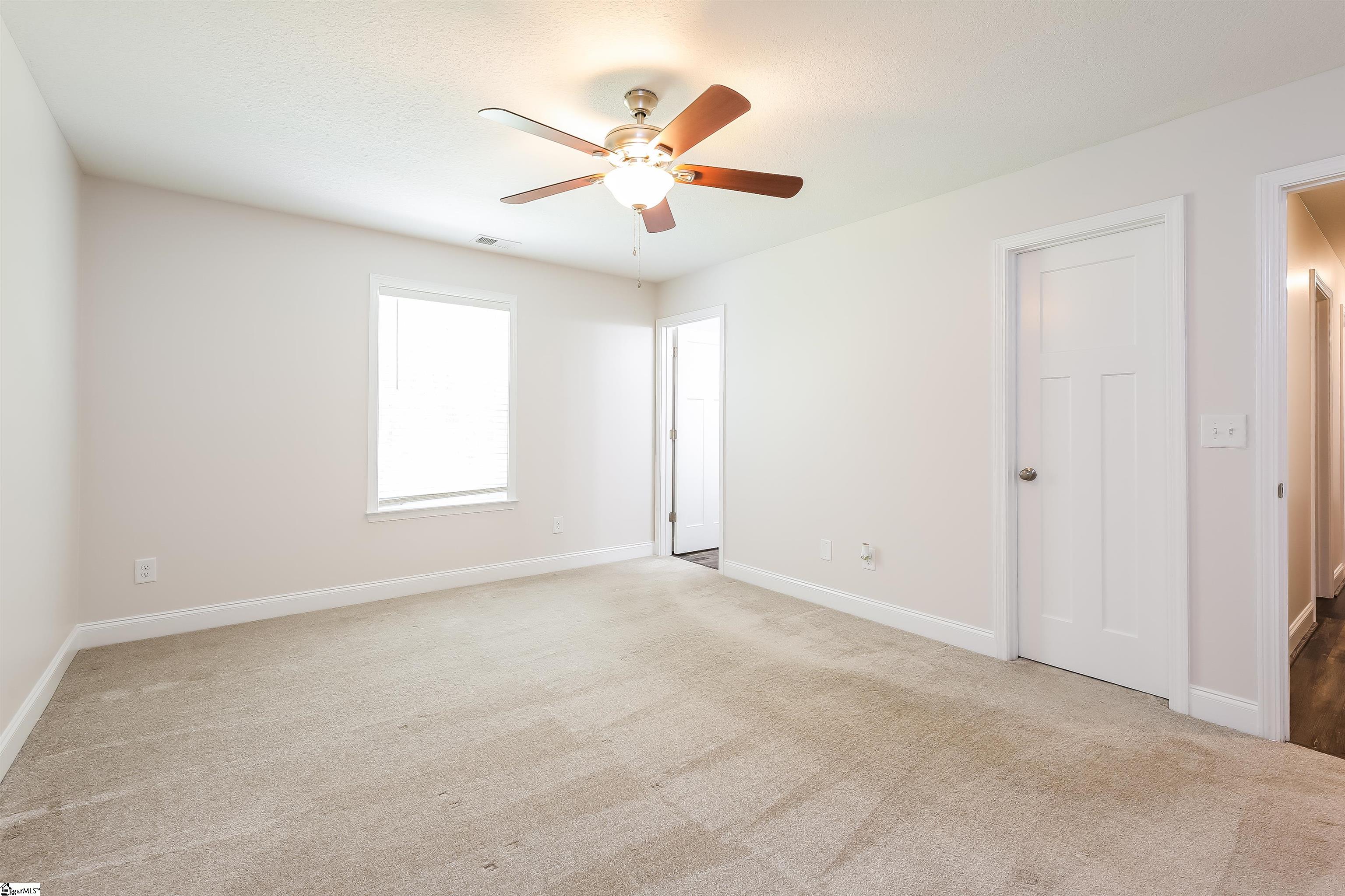 478 Kent Street Spartanburg, SC 29301