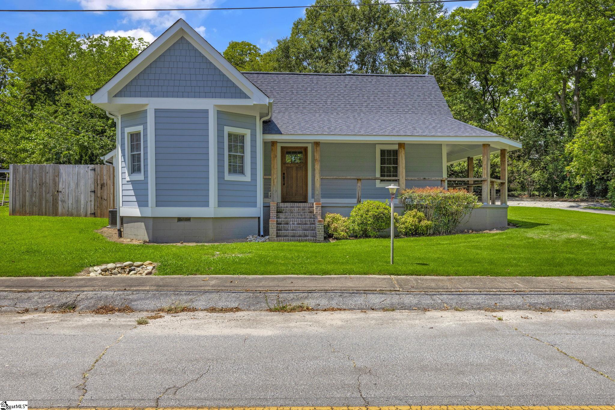 508 Johnson Street Pickens, SC 29671