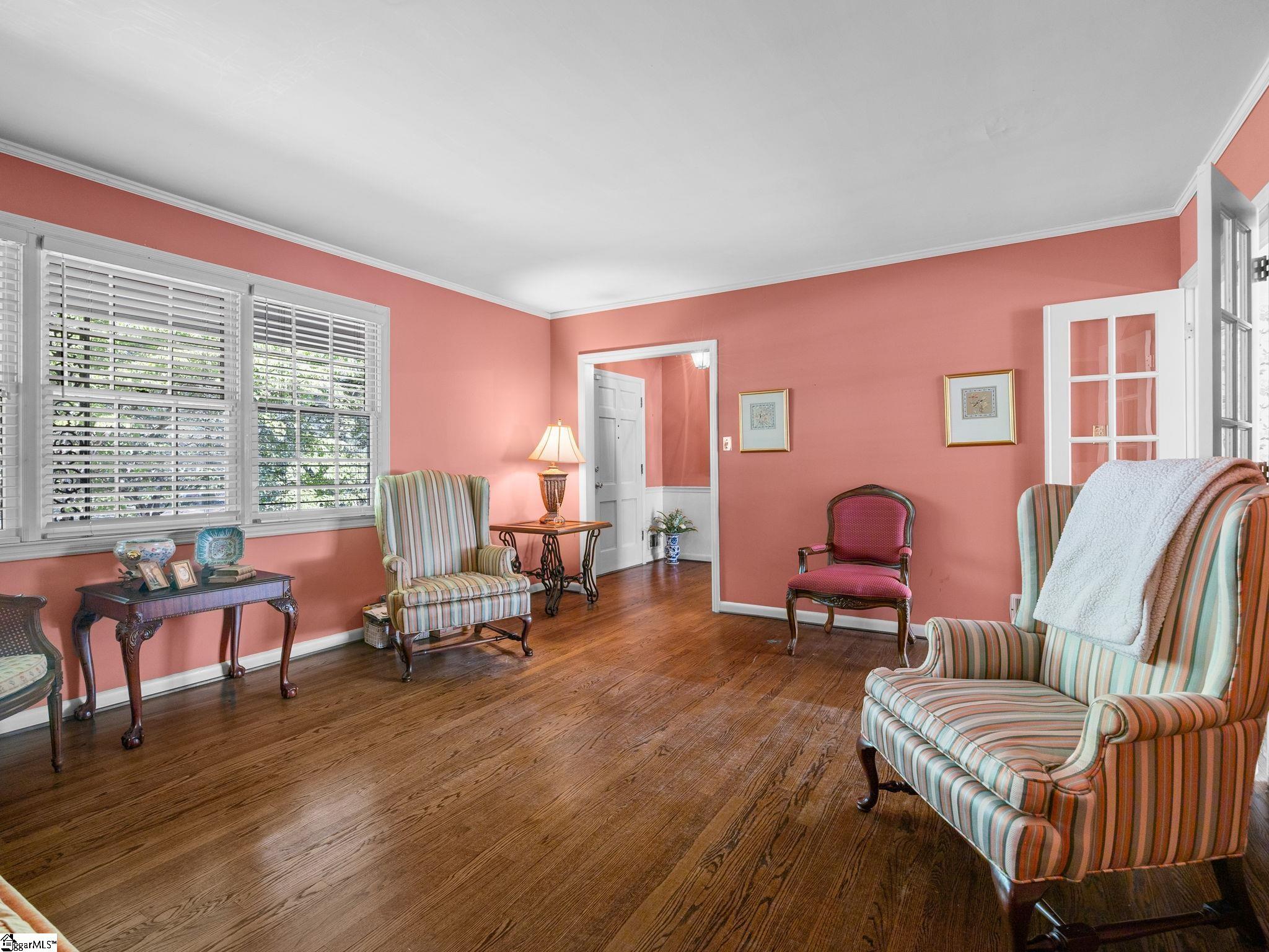 357 Lake Forest Drive Spartanburg, SC 29307