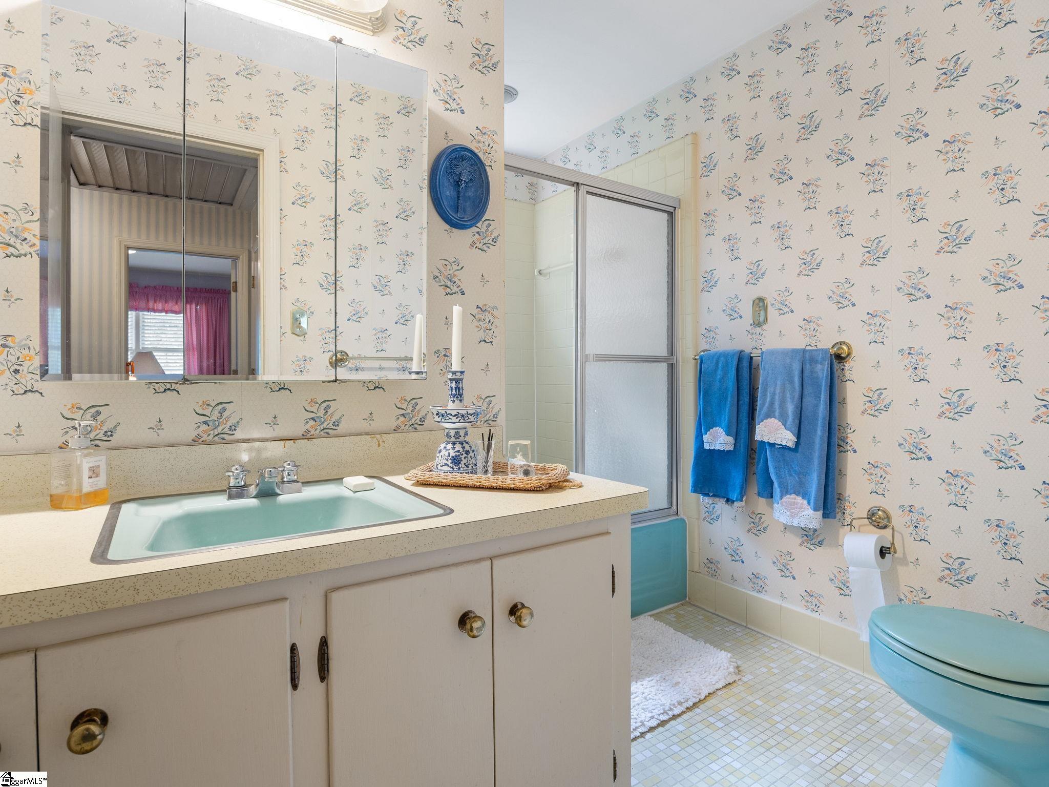 357 Lake Forest Drive Spartanburg, SC 29307