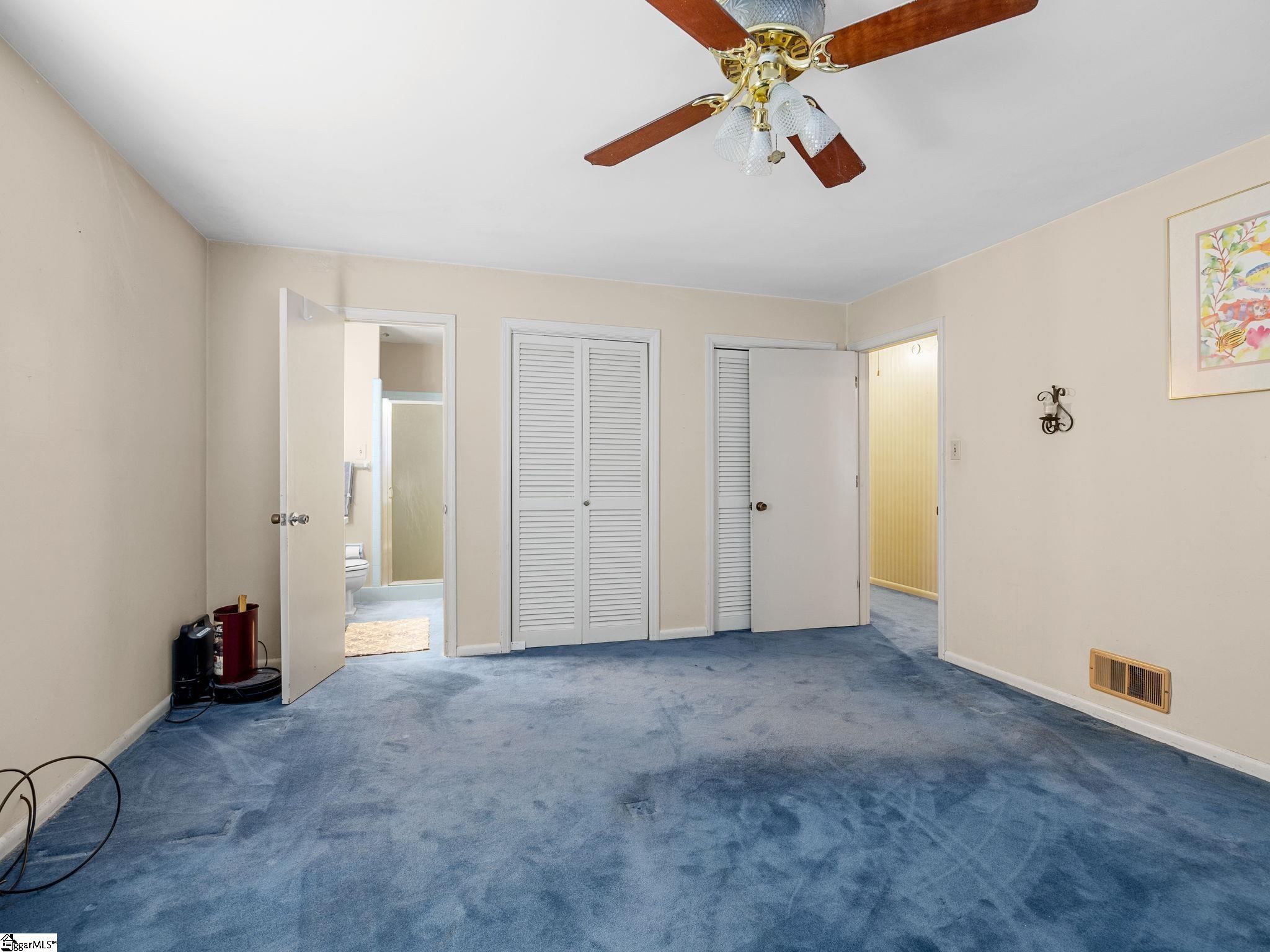 357 Lake Forest Drive Spartanburg, SC 29307