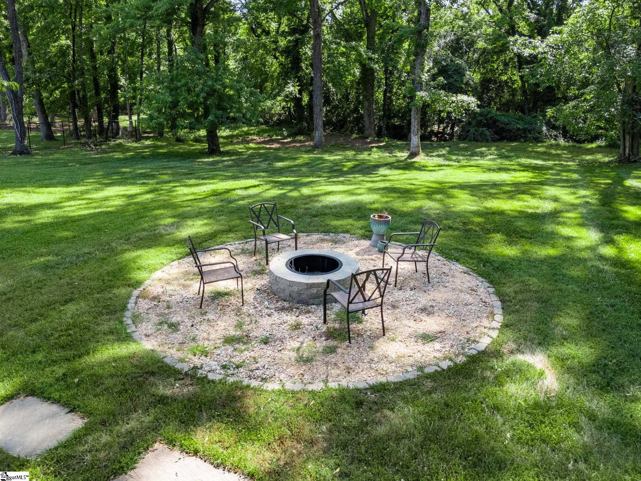 357 Lake Forest Drive Spartanburg, SC 29307
