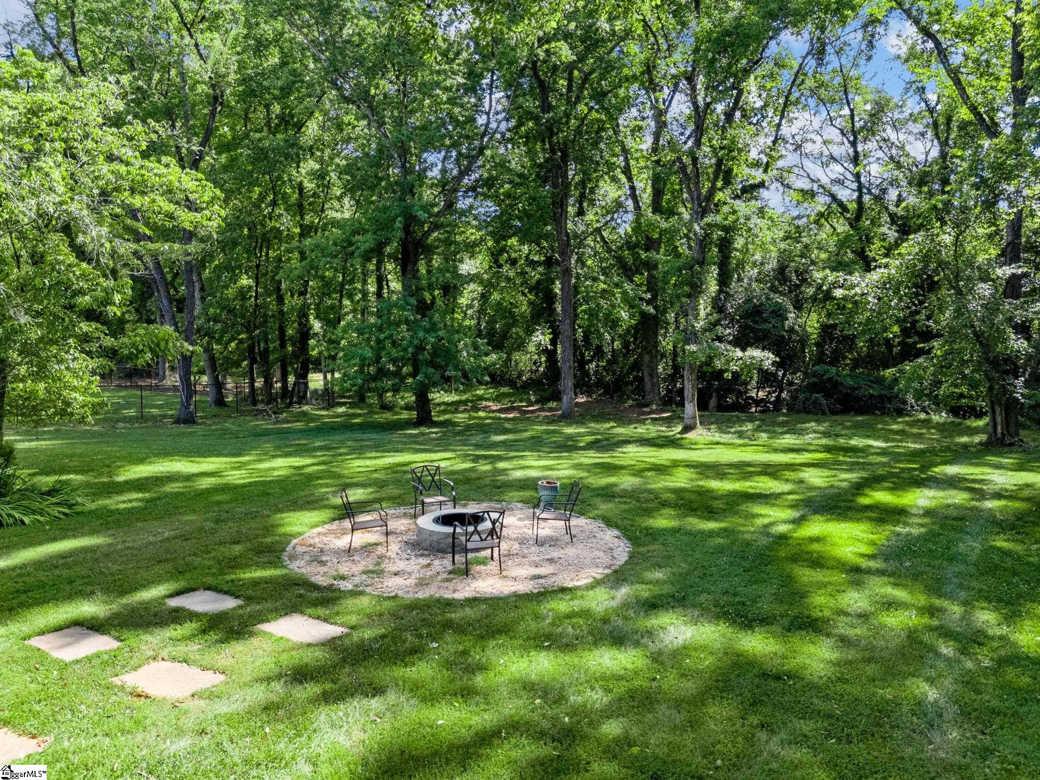 357 Lake Forest Drive Spartanburg, SC 29307
