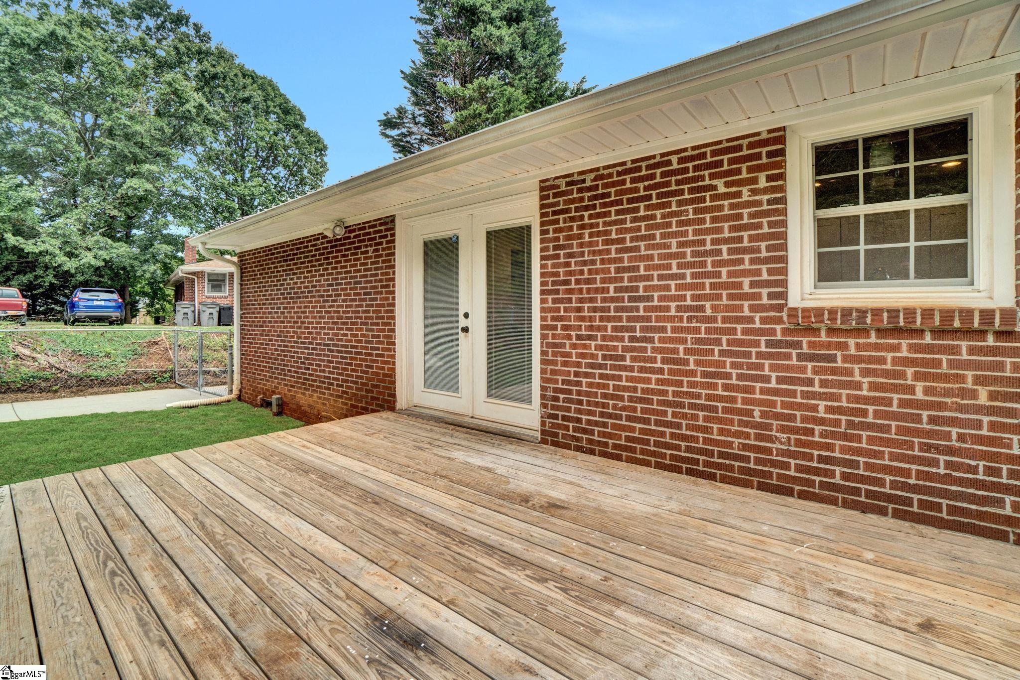 4 Elf Lane Greenville, SC 29617