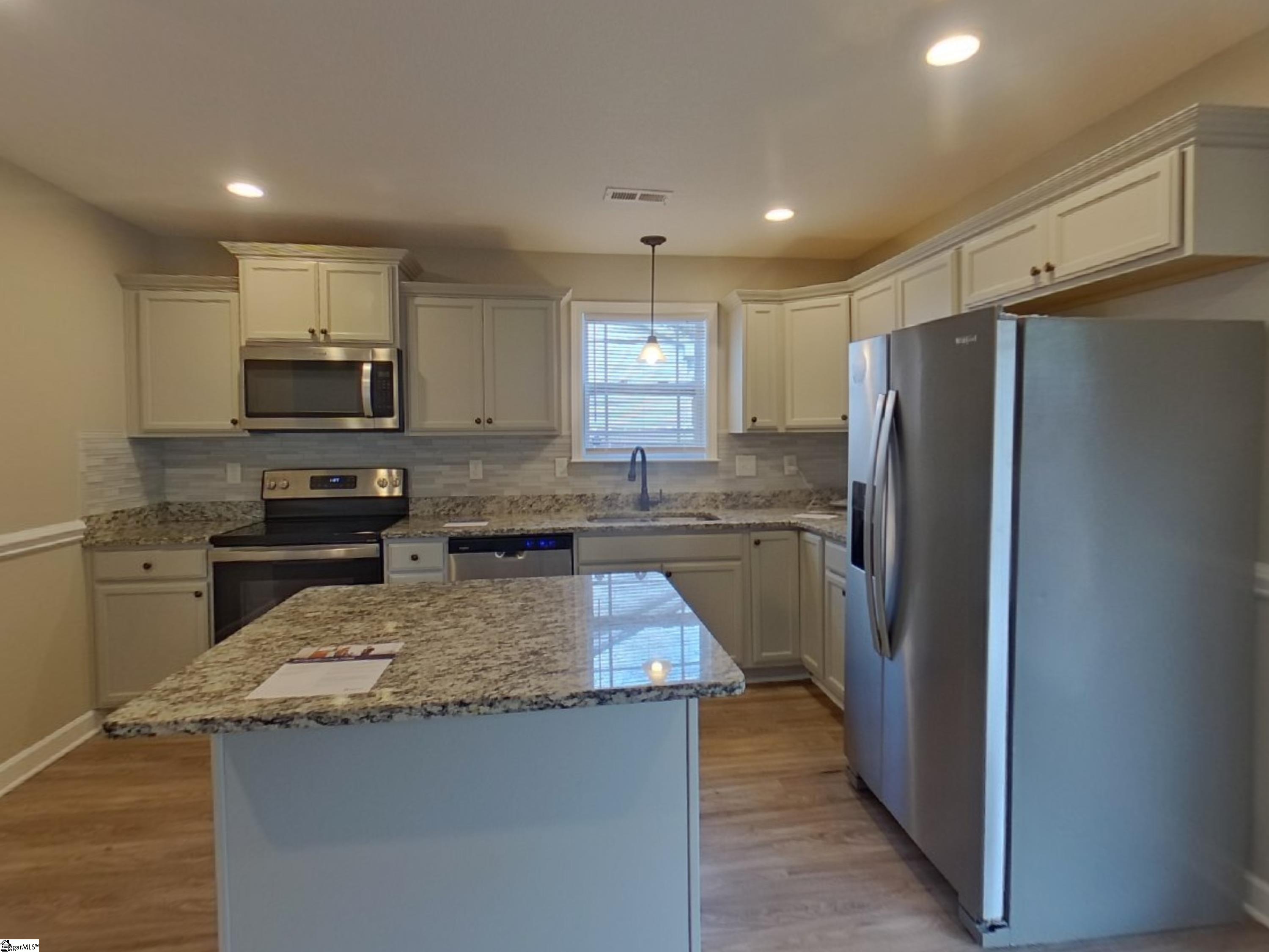 114 Mistwood Lane Boiling Springs, SC 29316