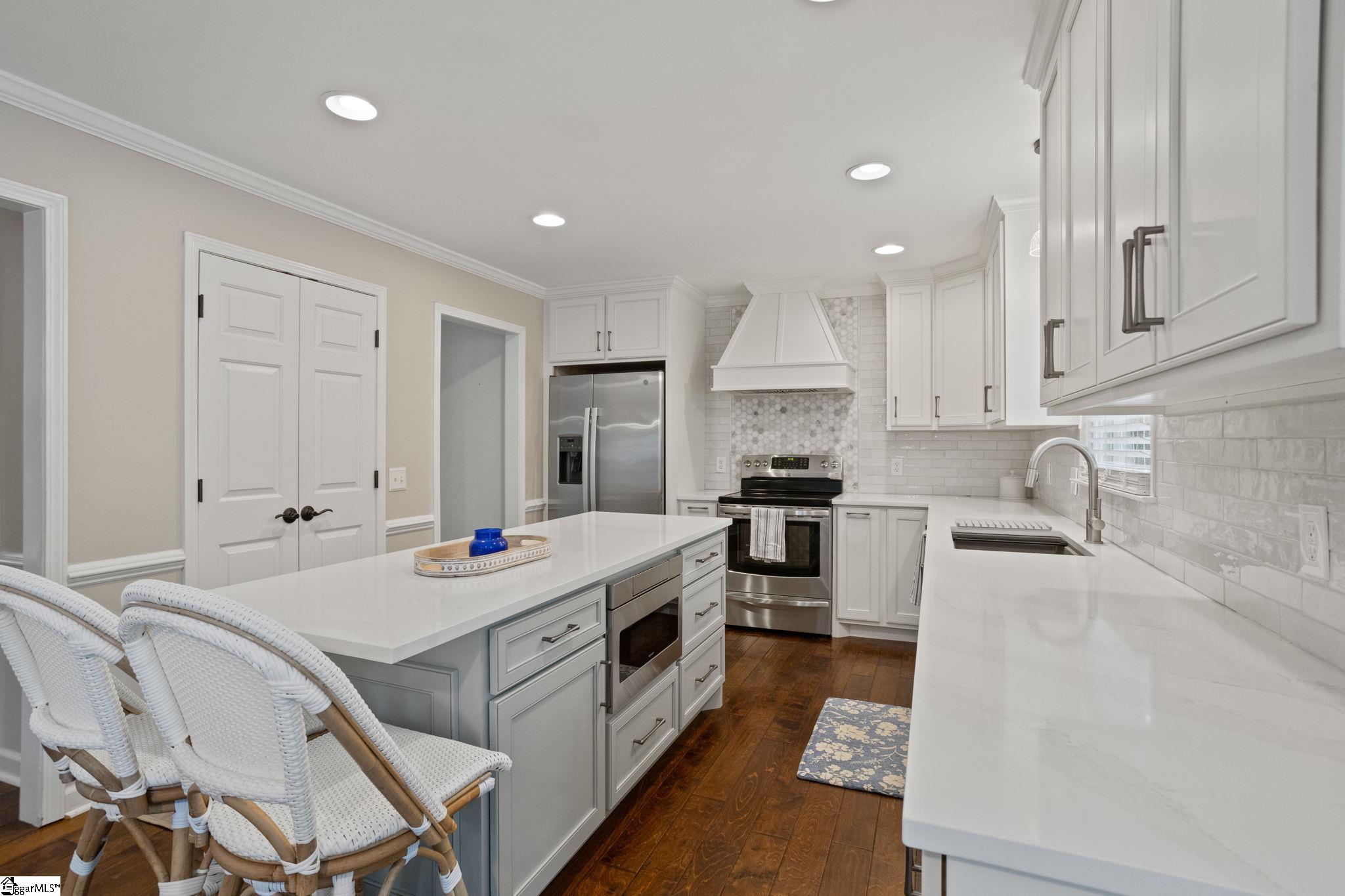 8 Spyglass Court Greenville, SC 29609