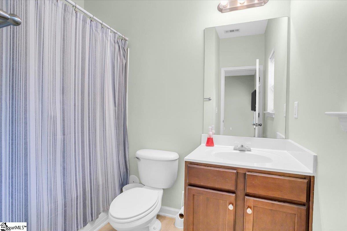 414 Woodbark Court Mauldin, SC 29662