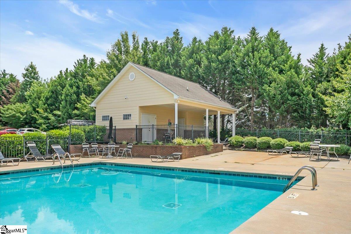 414 Woodbark Court Mauldin, SC 29662