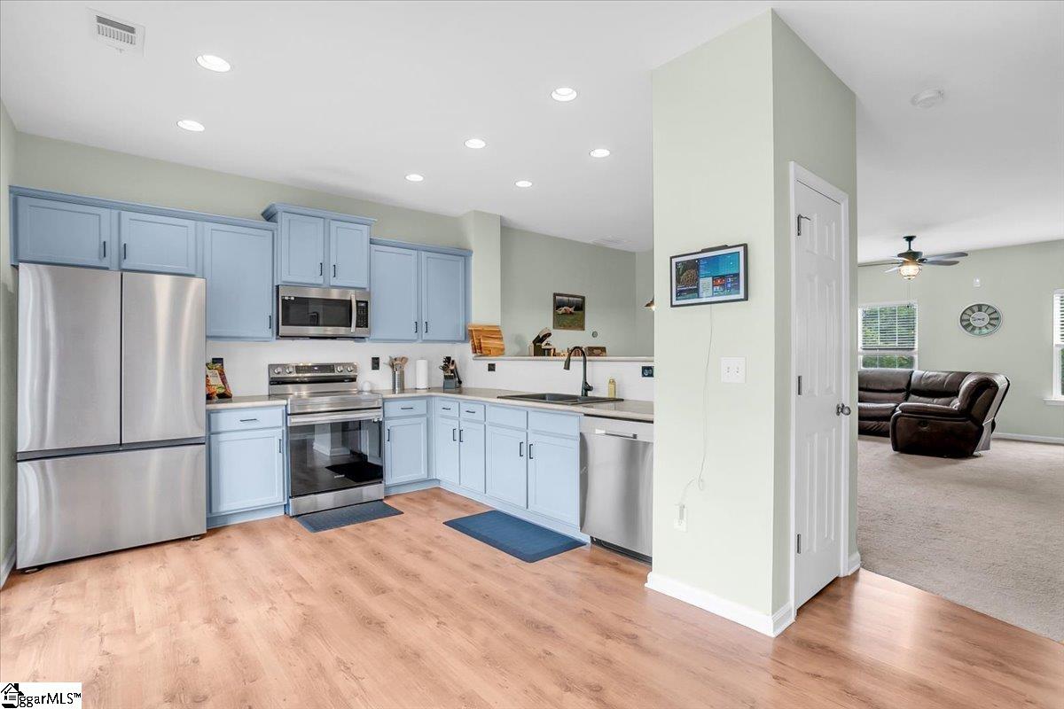 414 Woodbark Court Mauldin, SC 29662