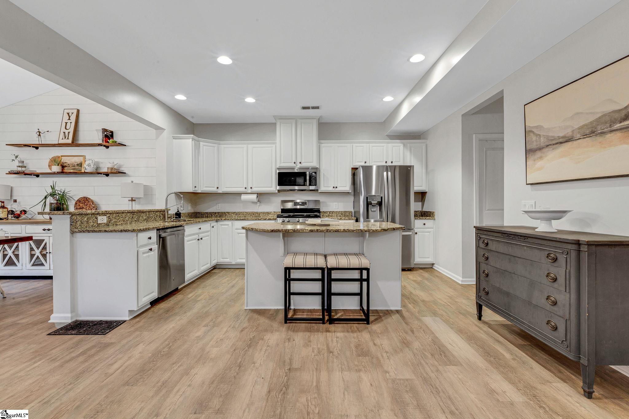 59 Chapel Lane Simpsonville, SC 29681