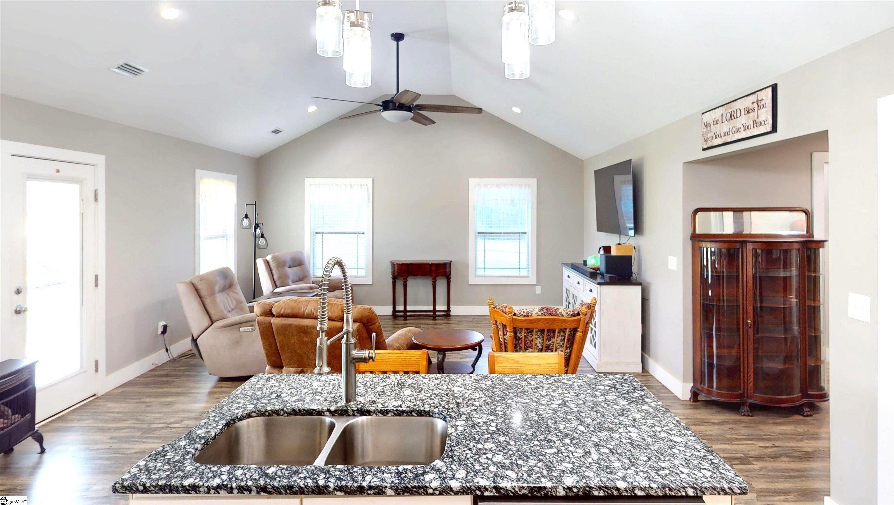 171 Aldrich Road Chesnee, SC 29323
