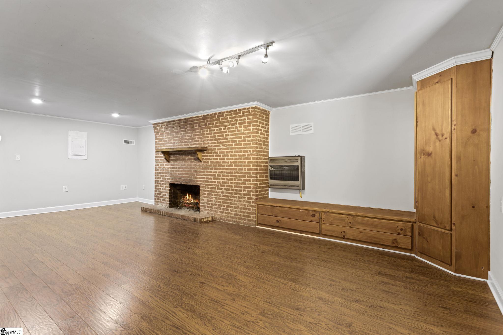 404 Stewart Drive Easley, SC 29640