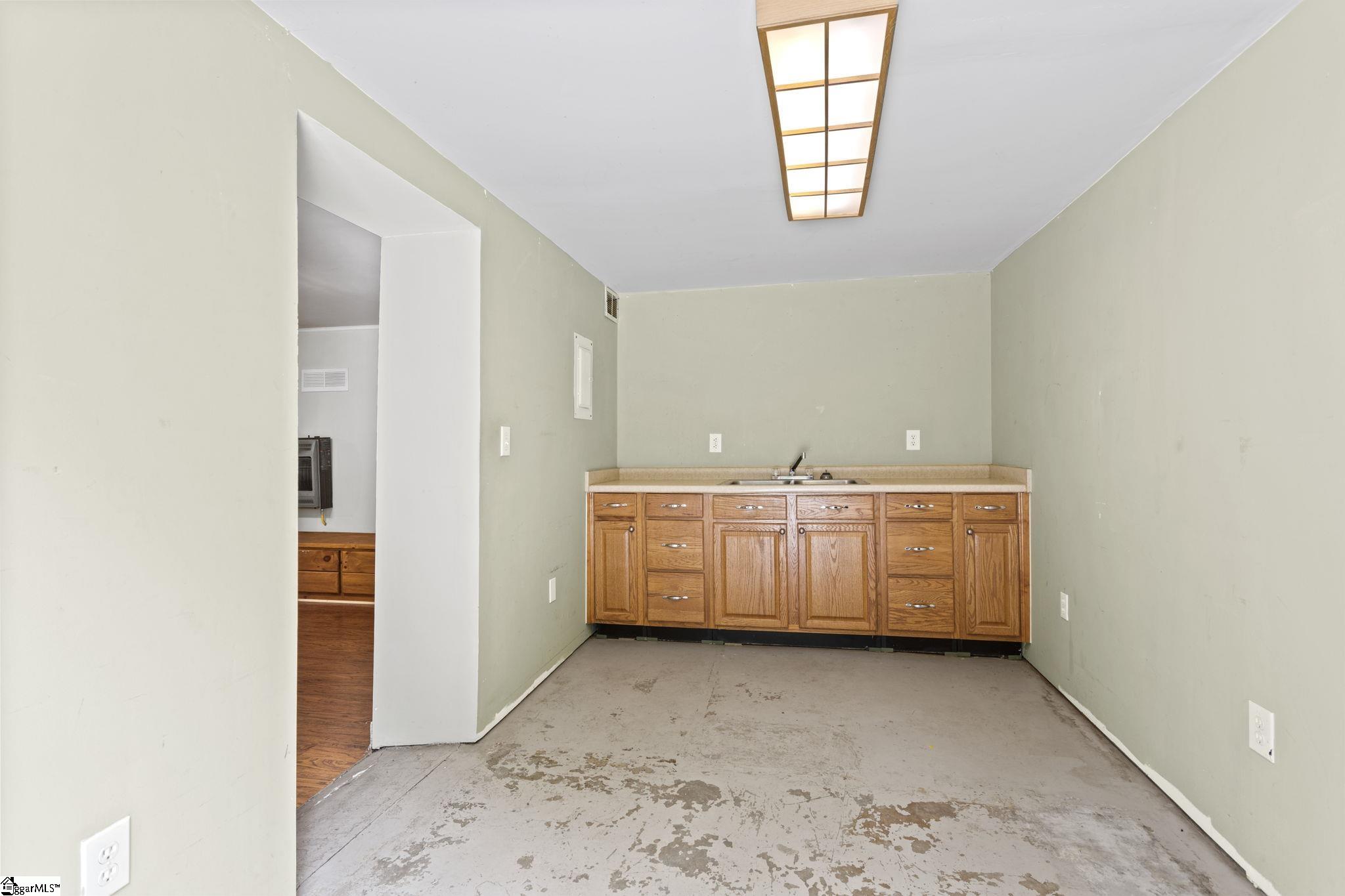 404 Stewart Drive Easley, SC 29640
