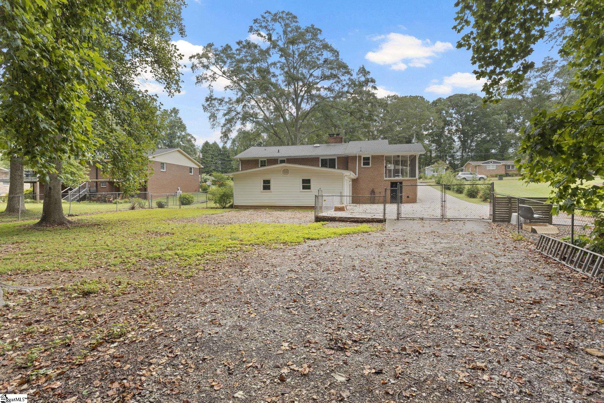 404 Stewart Drive Easley, SC 29640