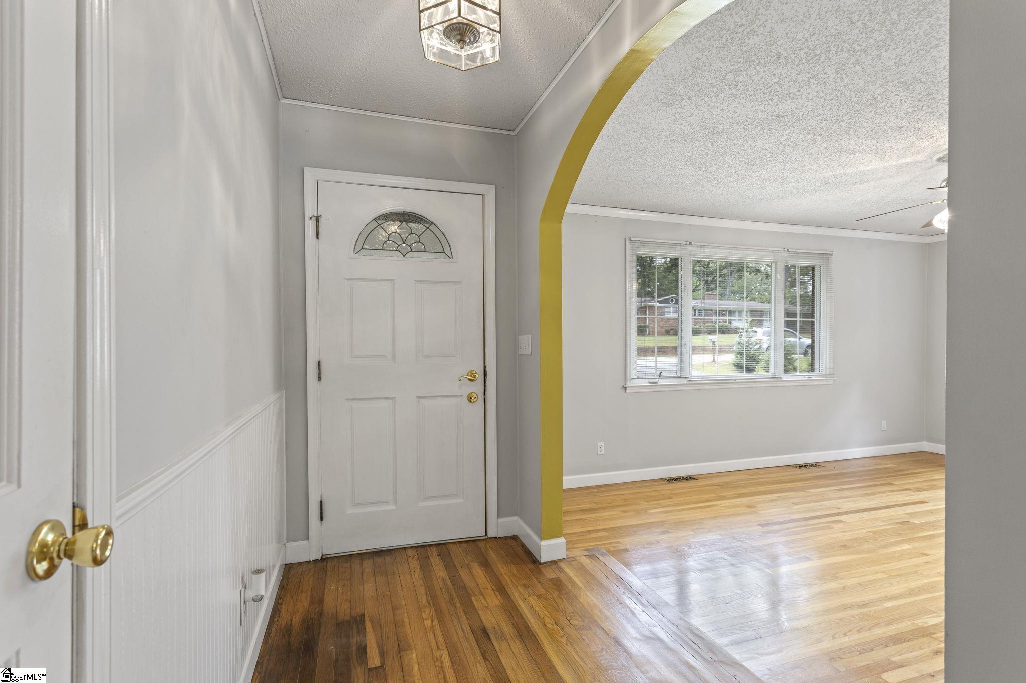 404 Stewart Drive Easley, SC 29640
