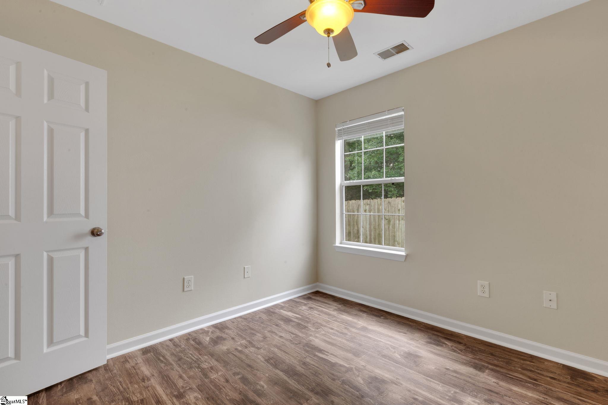 15 Hawkesbury Road Simpsonville, SC 29681