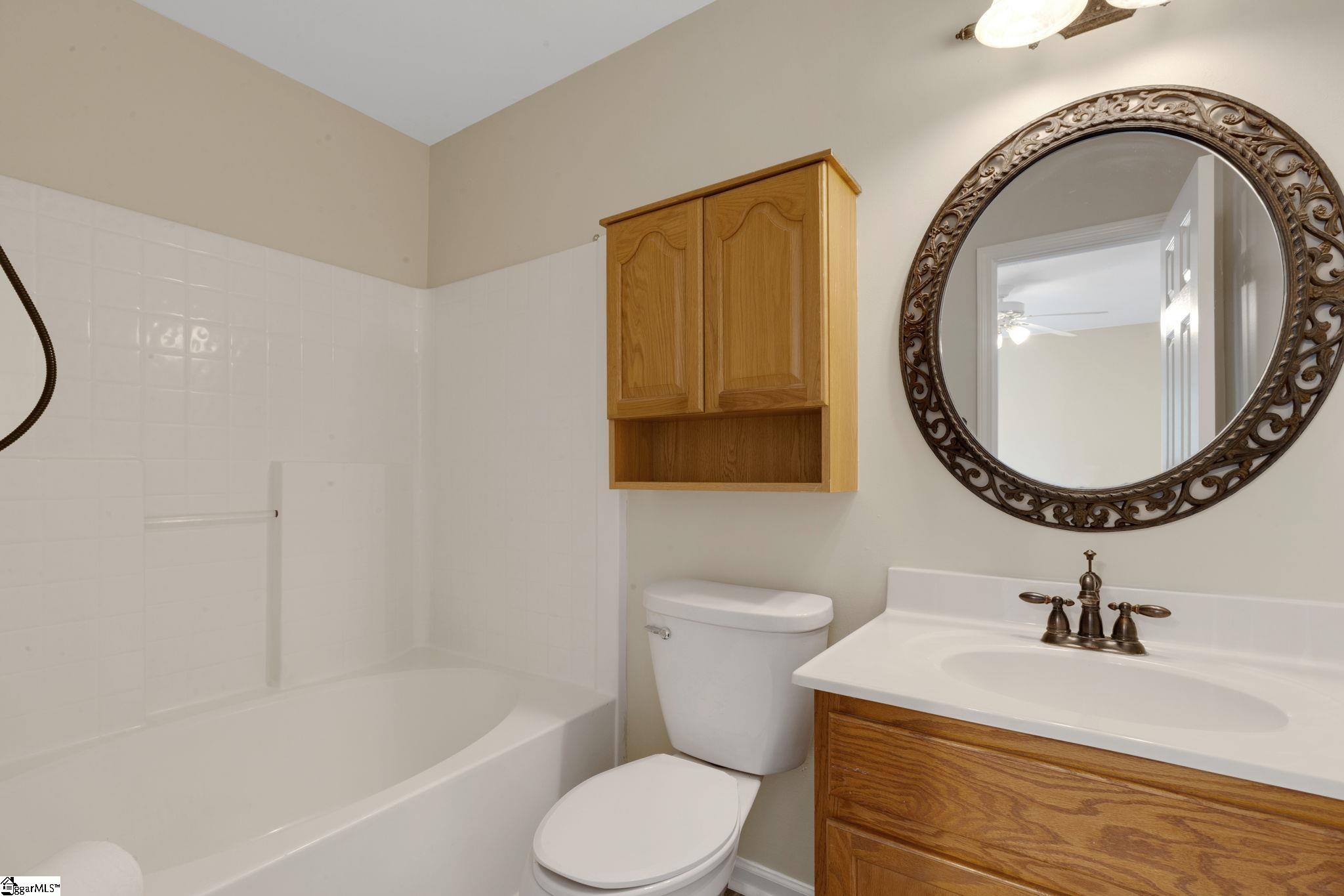 15 Hawkesbury Road Simpsonville, SC 29681