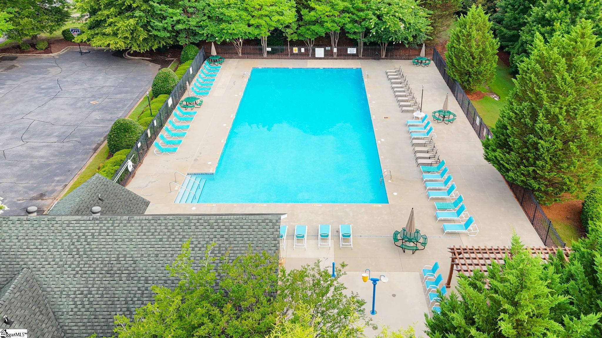 15 Hawkesbury Road Simpsonville, SC 29681