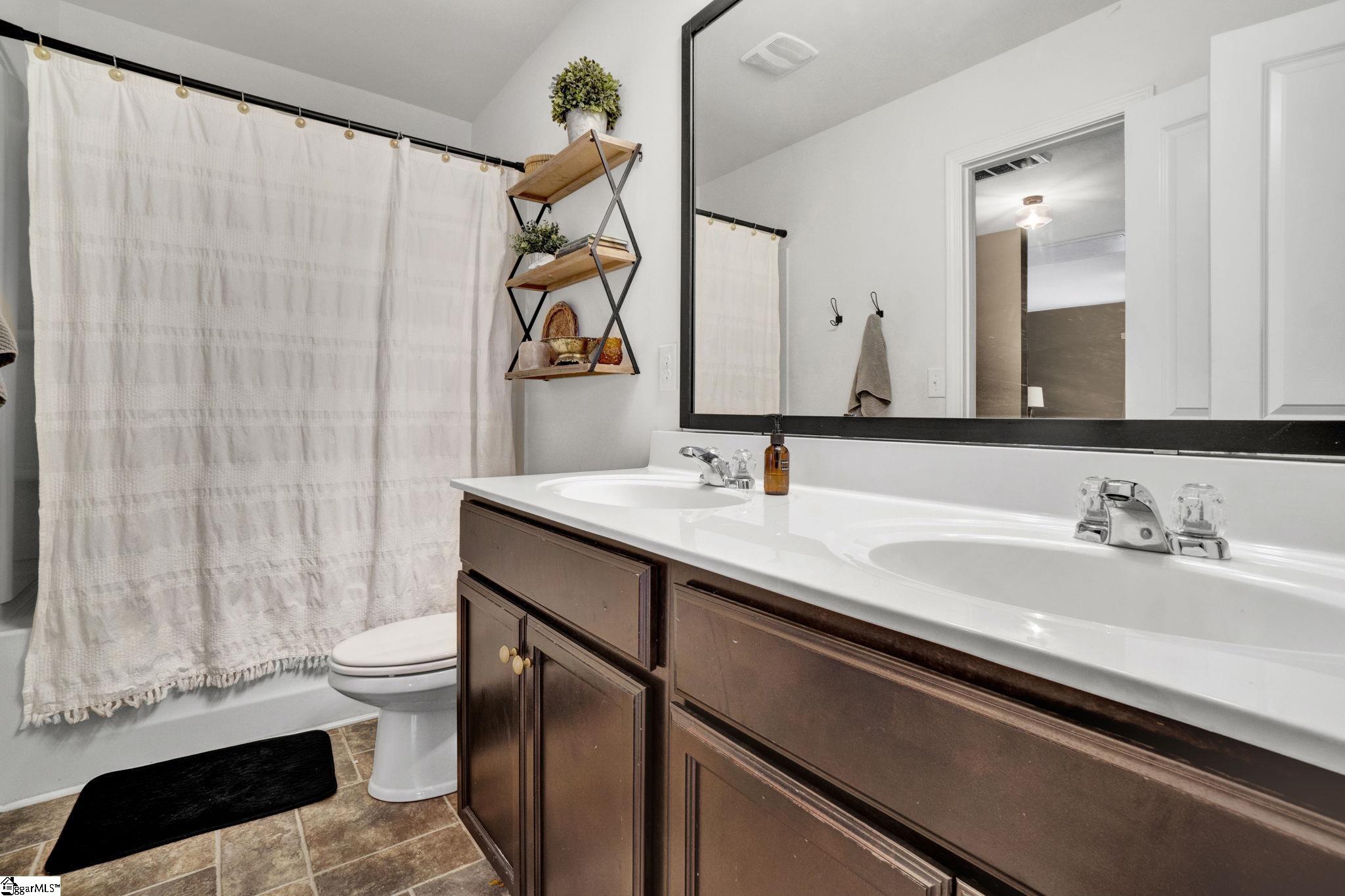 216 Triple Creek Drive Piedmont, SC 29673