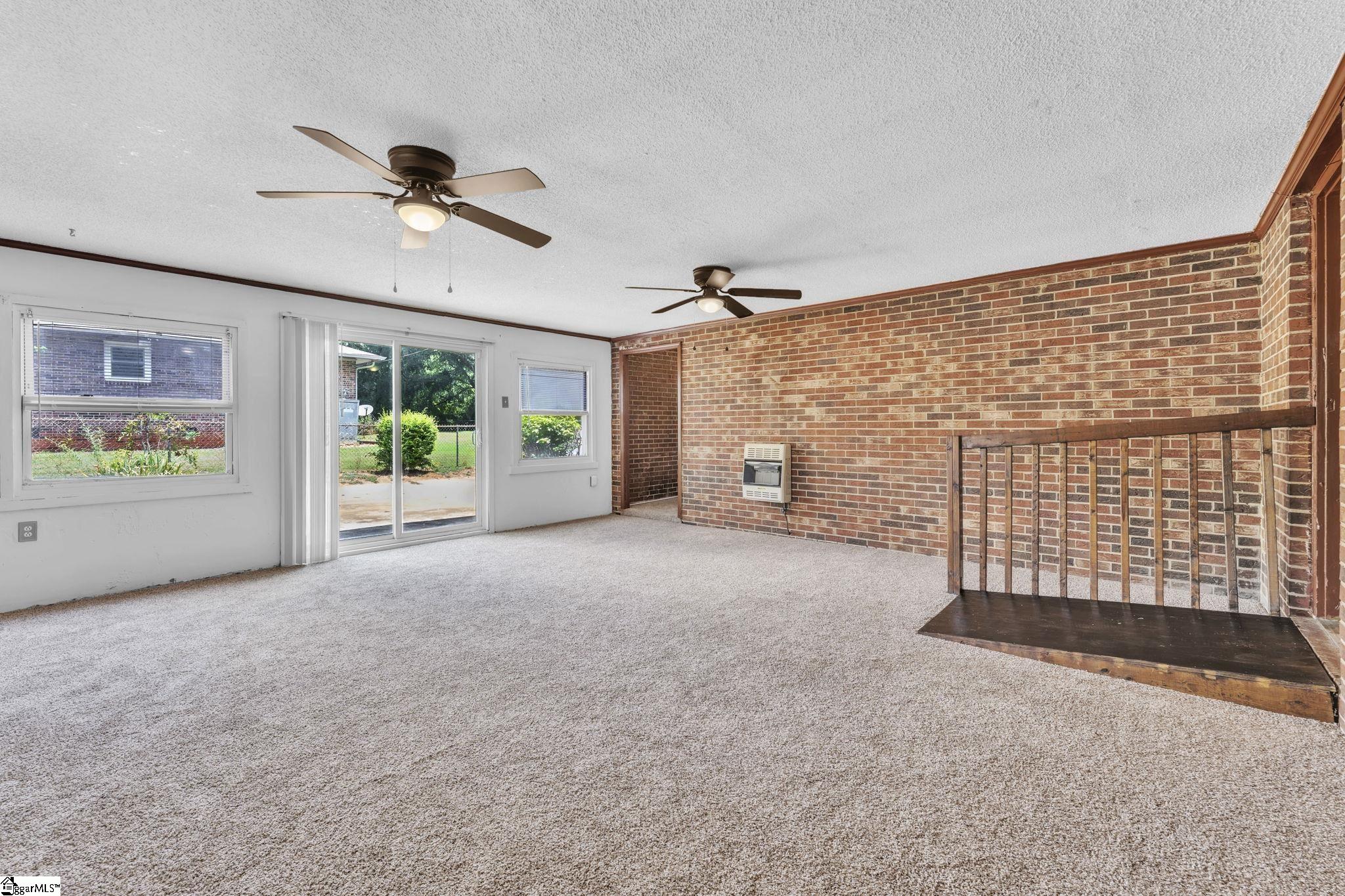 805 Eastwoood Street Anderson, SC 29621