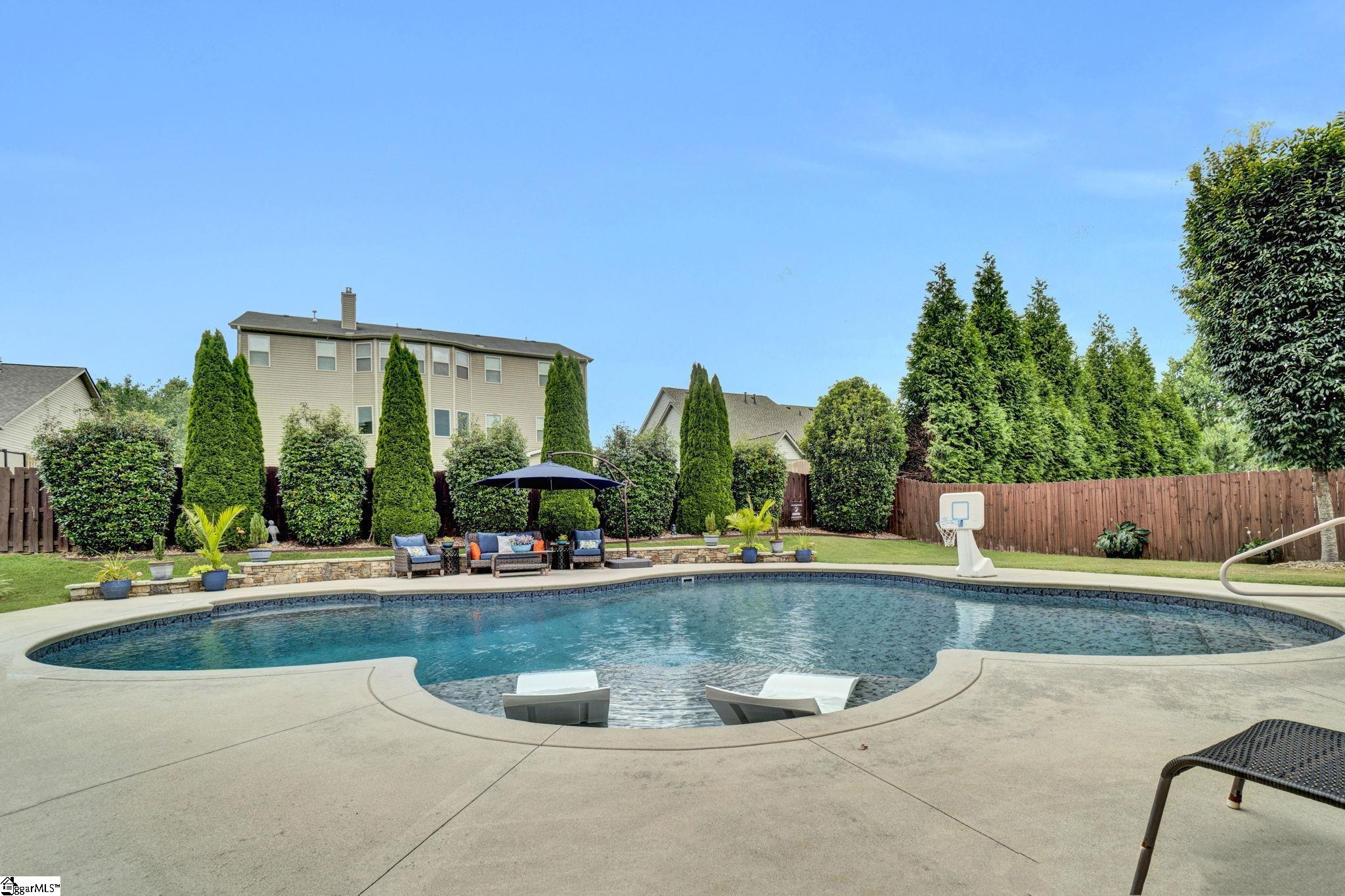 332 Heritage Point Drive Simpsonville, SC 29681