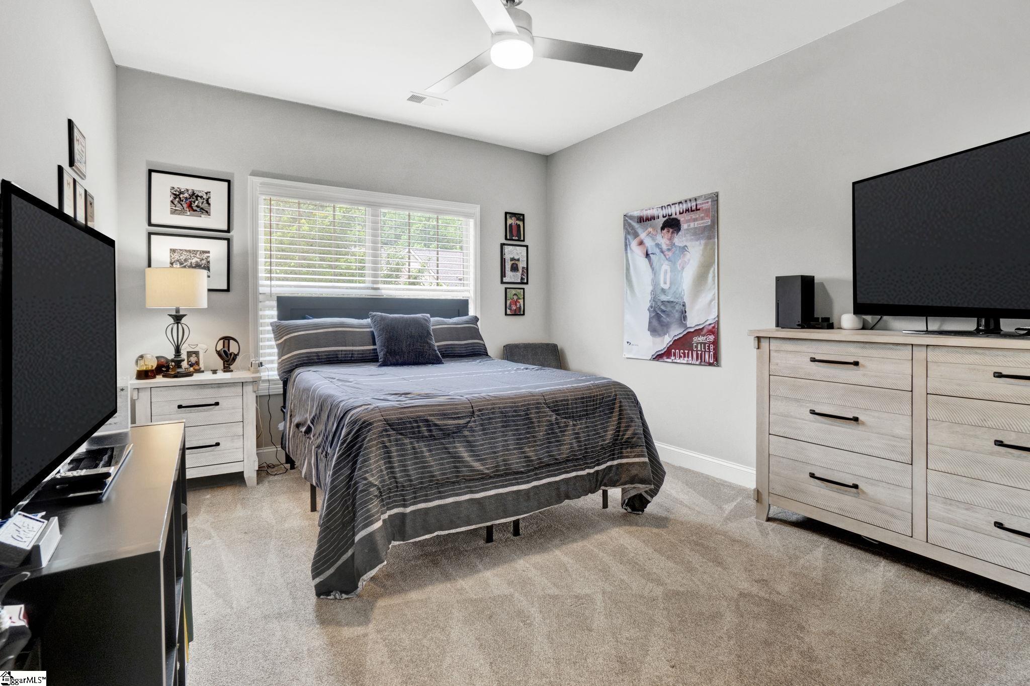 332 Heritage Point Drive Simpsonville, SC 29681